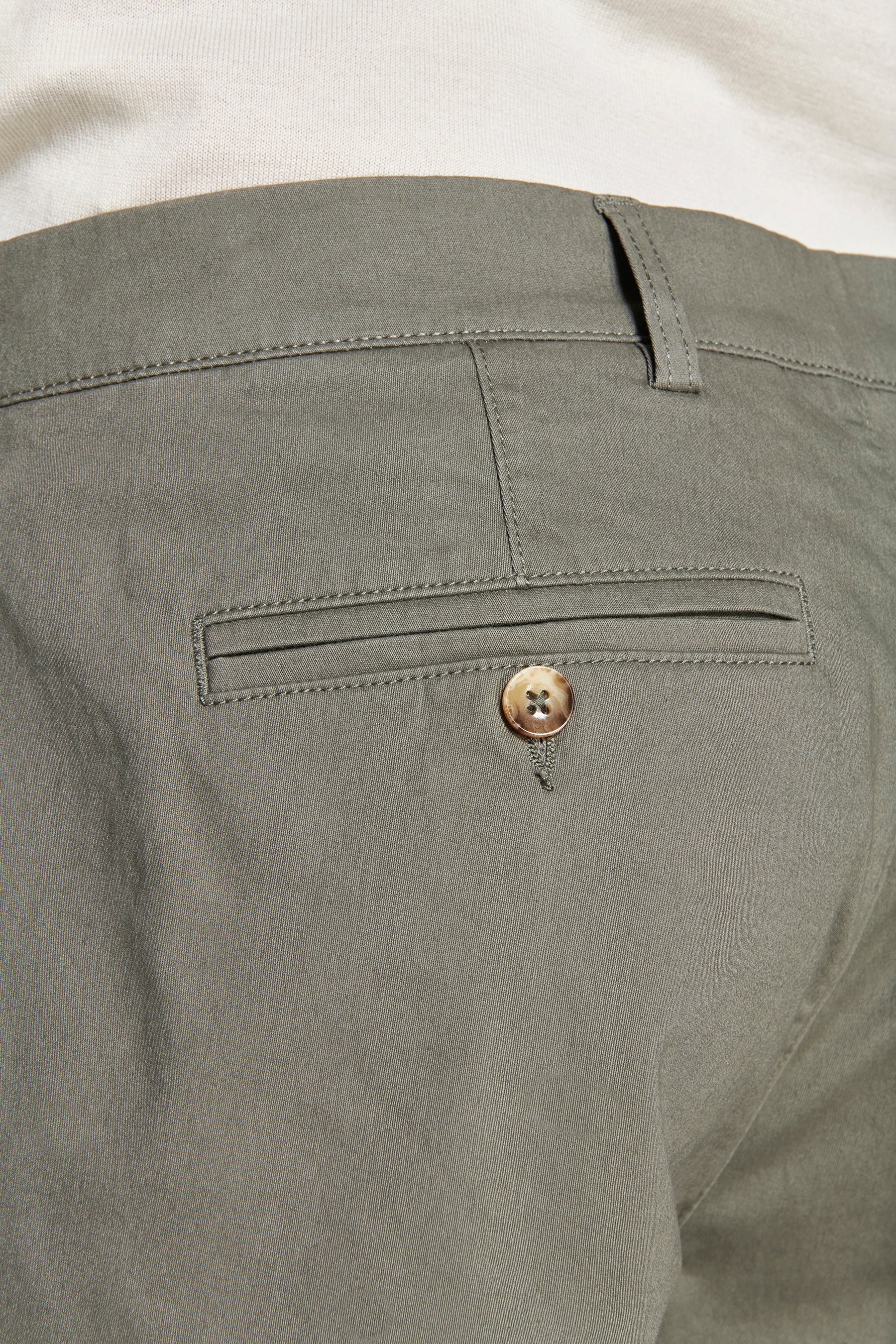 Bermuda chino basic in cotone verde-Dan John