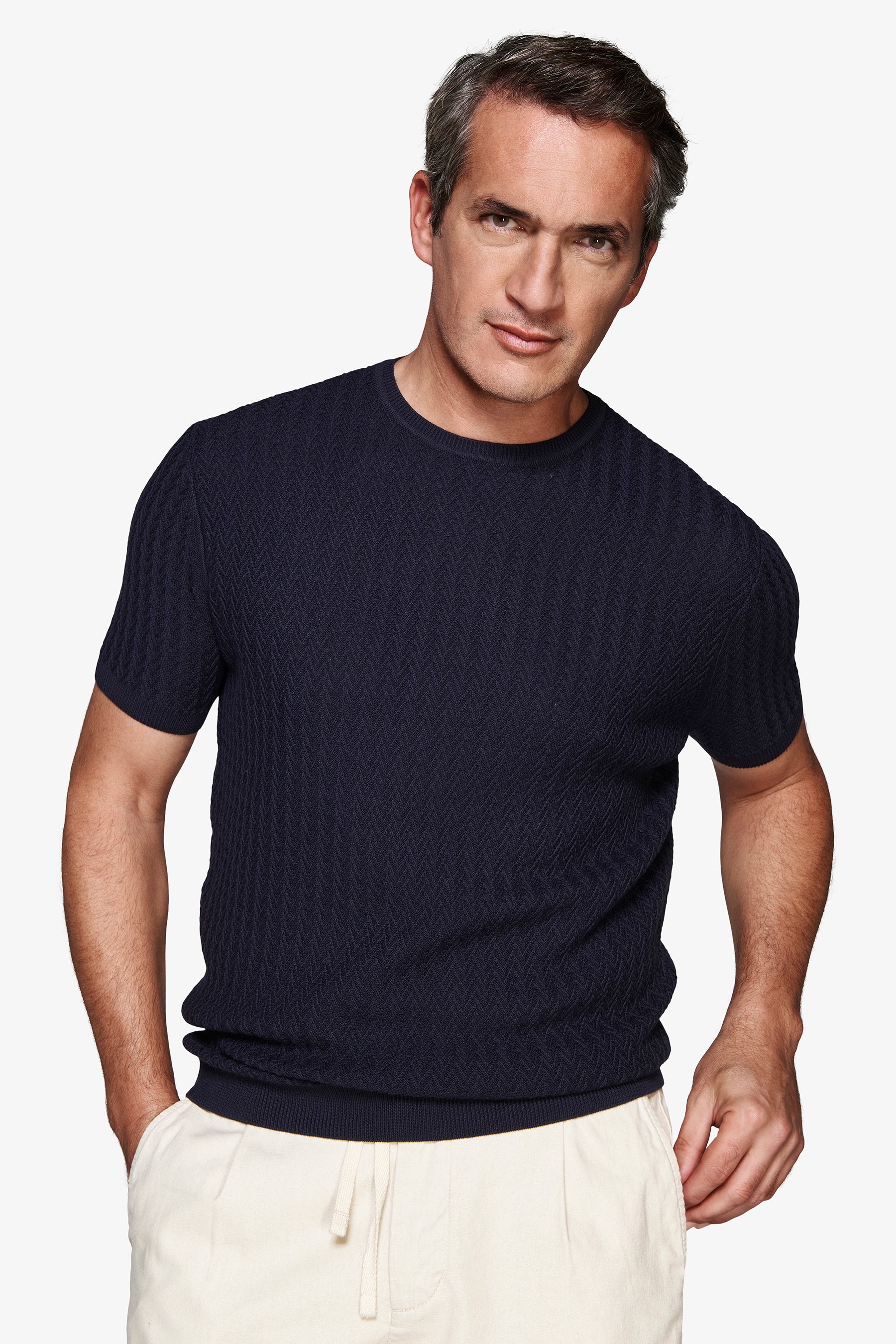 Rundhalspullover mit verstärktem Strick in Blau