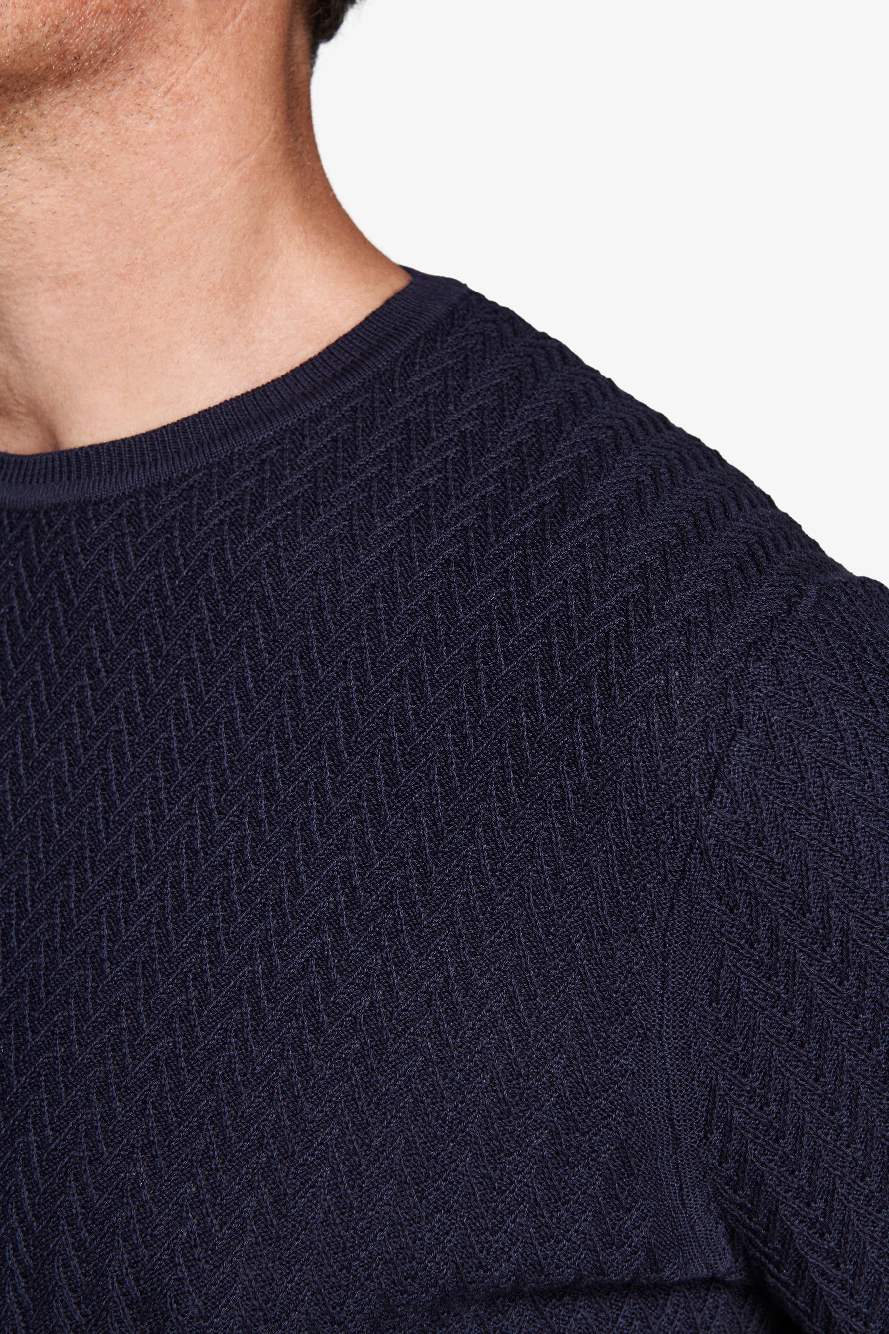 Rundhalspullover mit verstärktem Strick in Blau