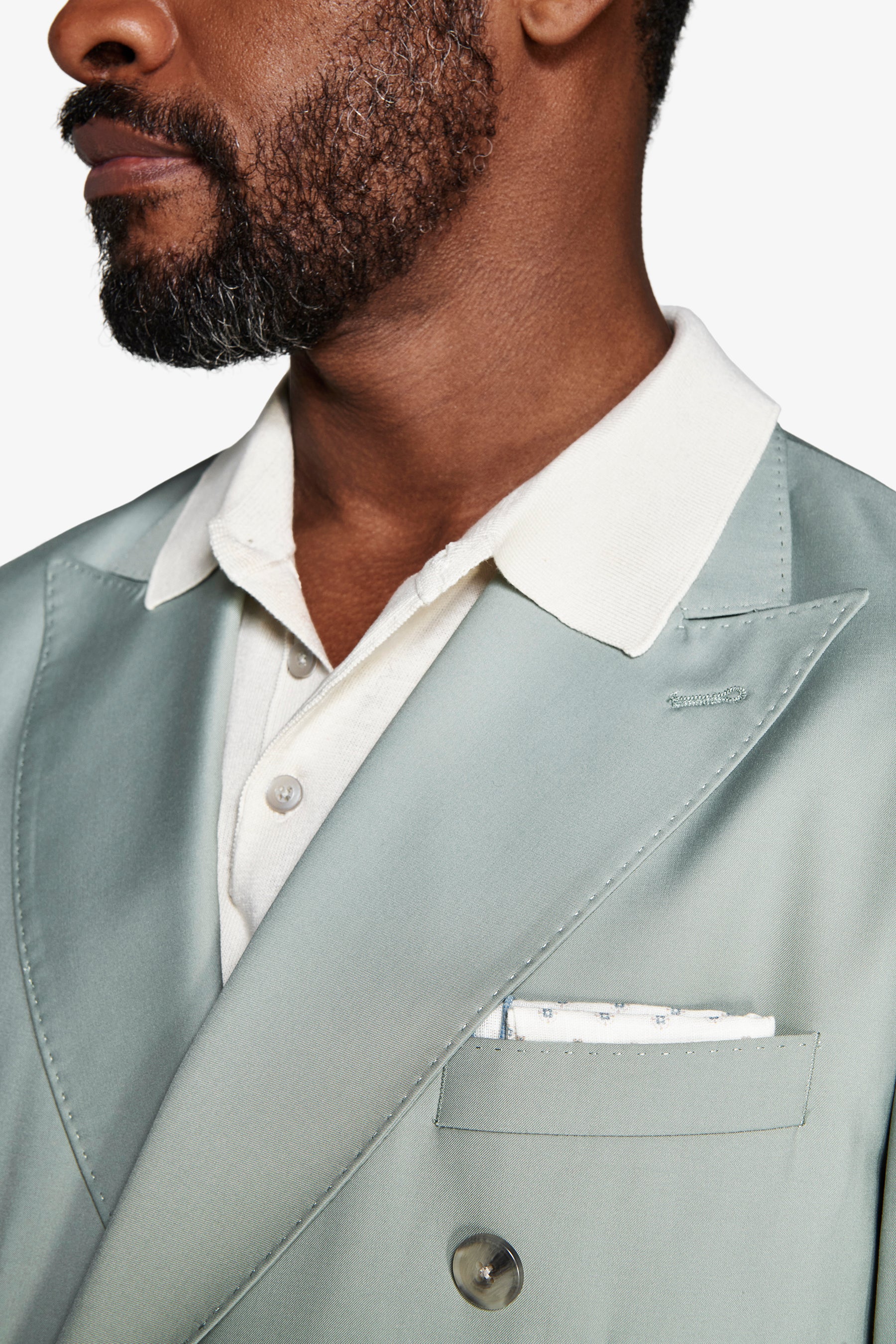 Americana cruzada en sarga verde