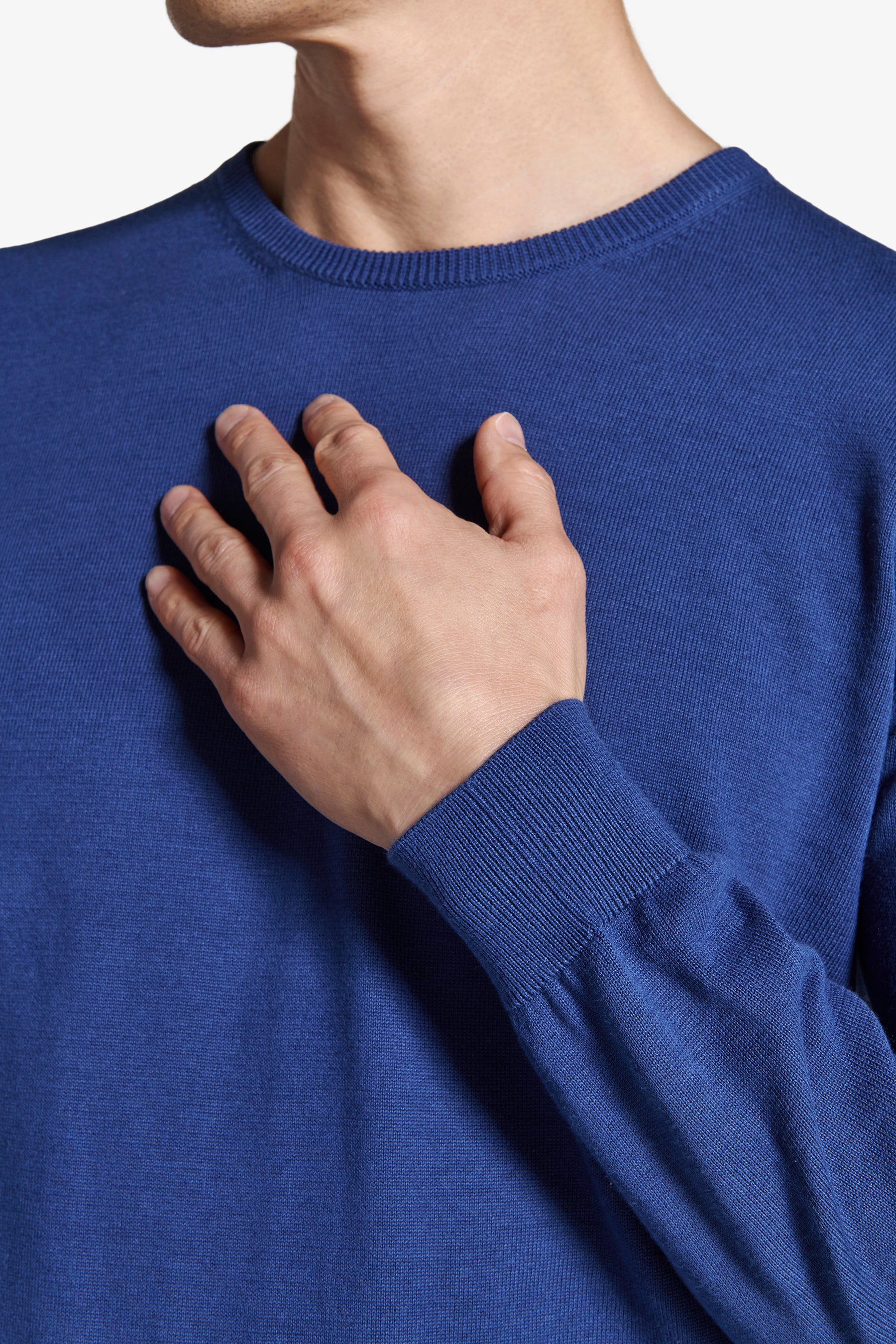 Basic-Pullover mit Rundhalsausschnitt in Royal-Blau