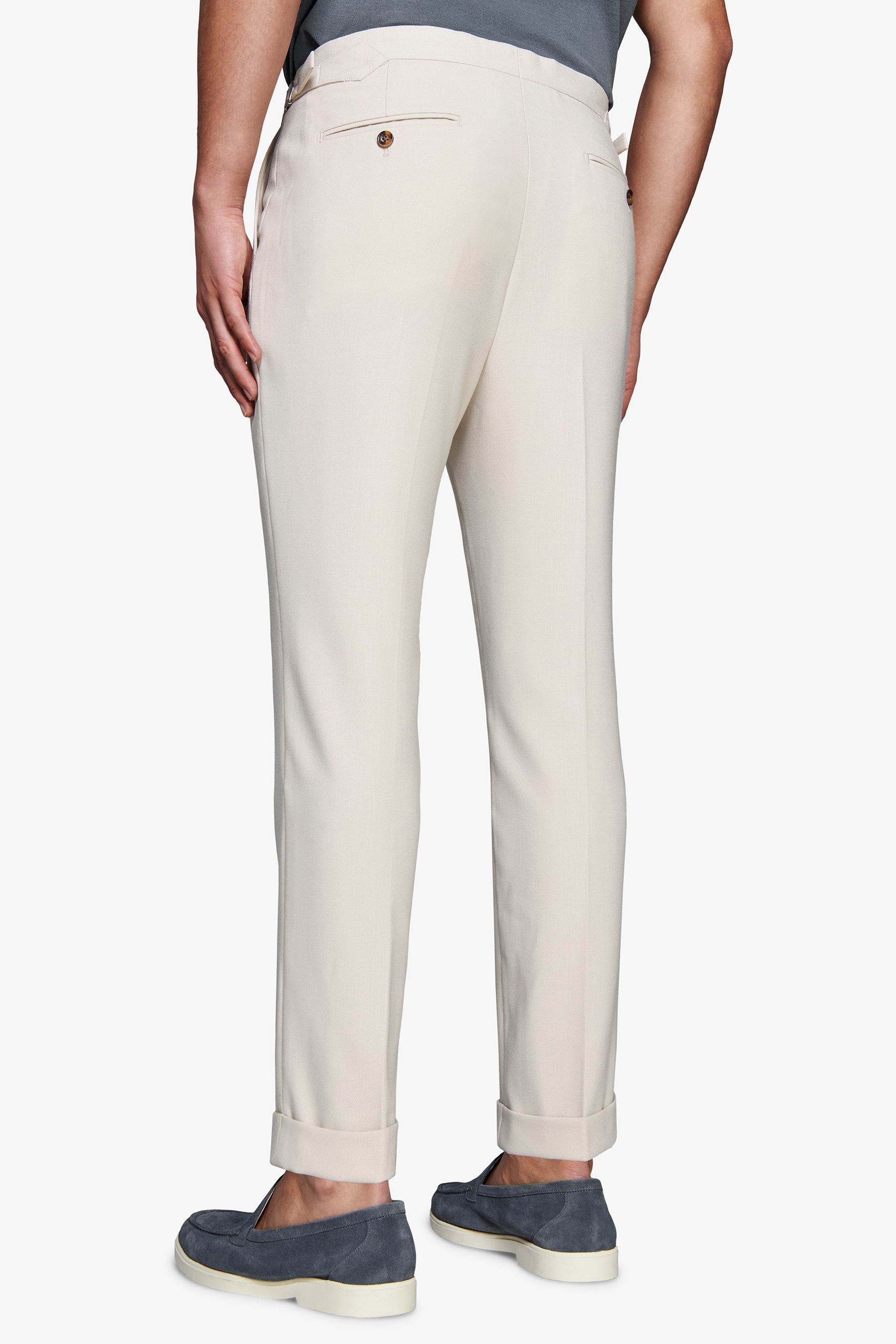 MODULARE HOSE AUS SANDFLÄMMENDEM CANVAS