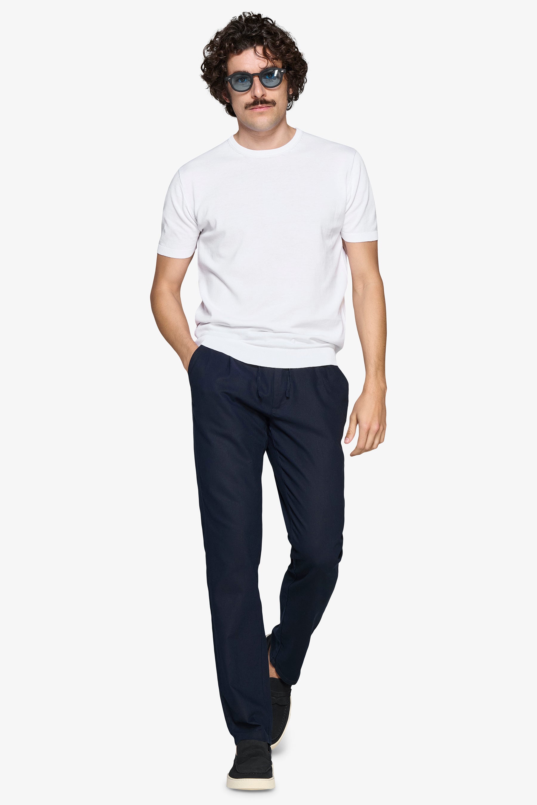 White knit cotton basic t-shirt