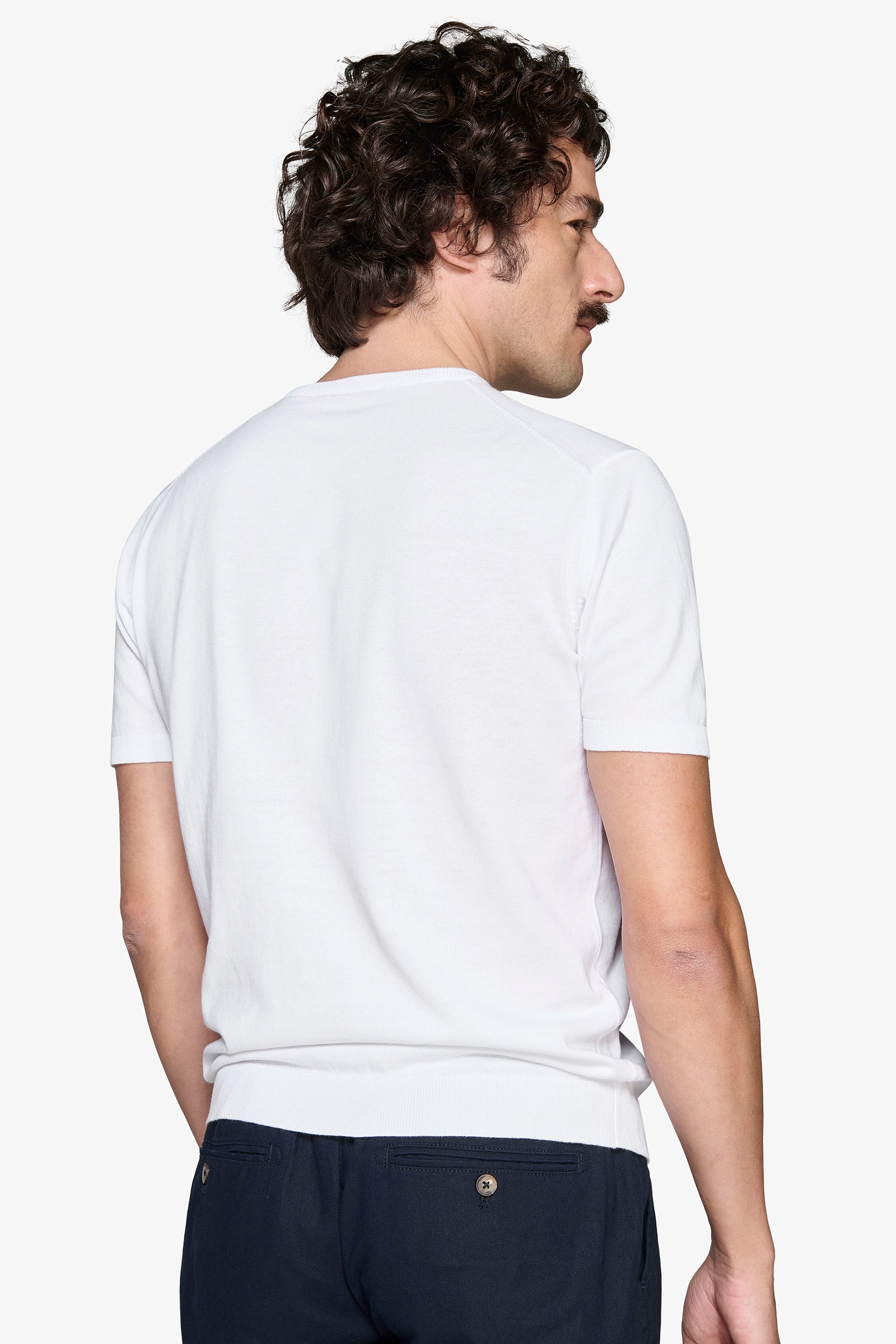 White knit cotton basic t-shirt