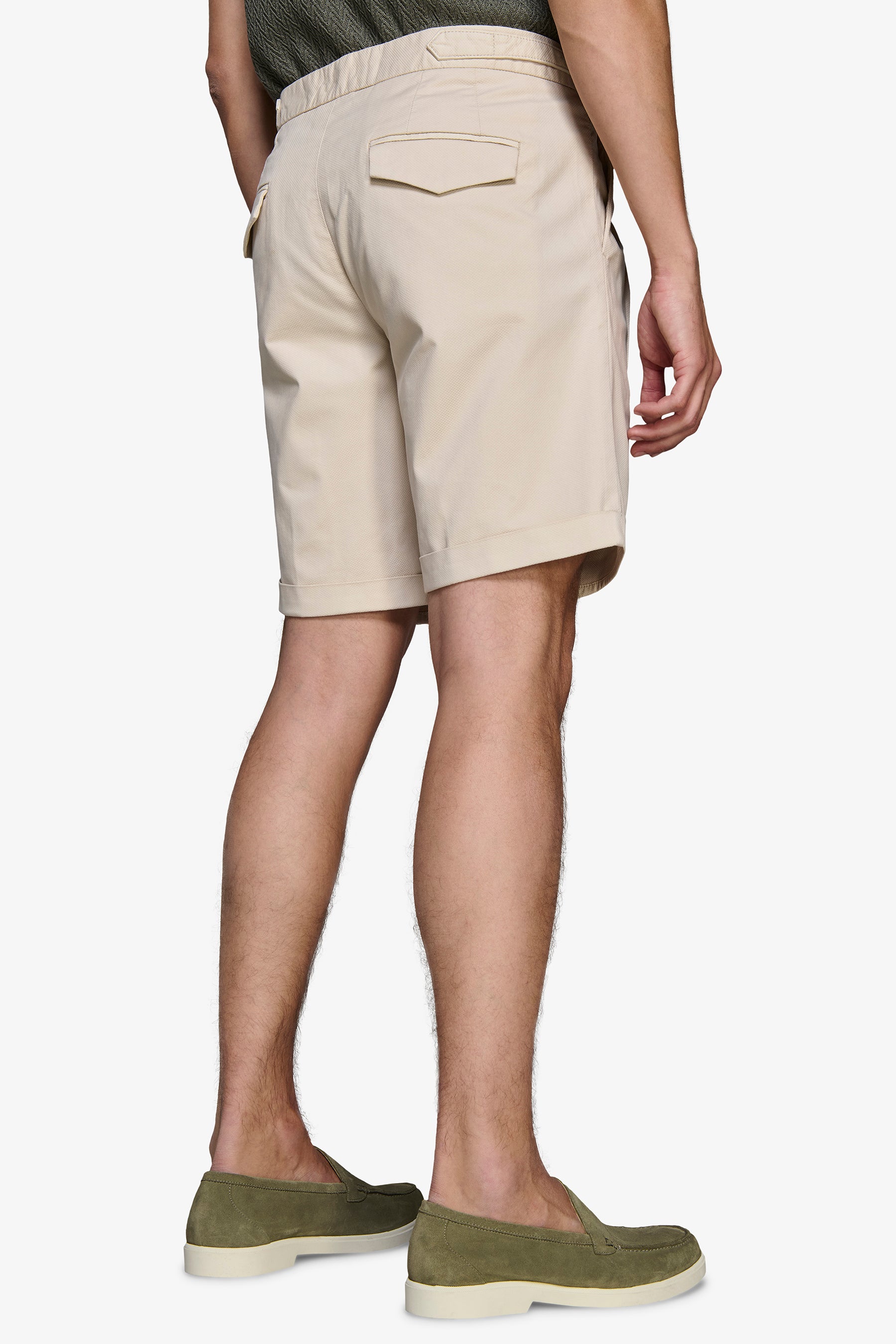 Sand textured Bermuda shorts