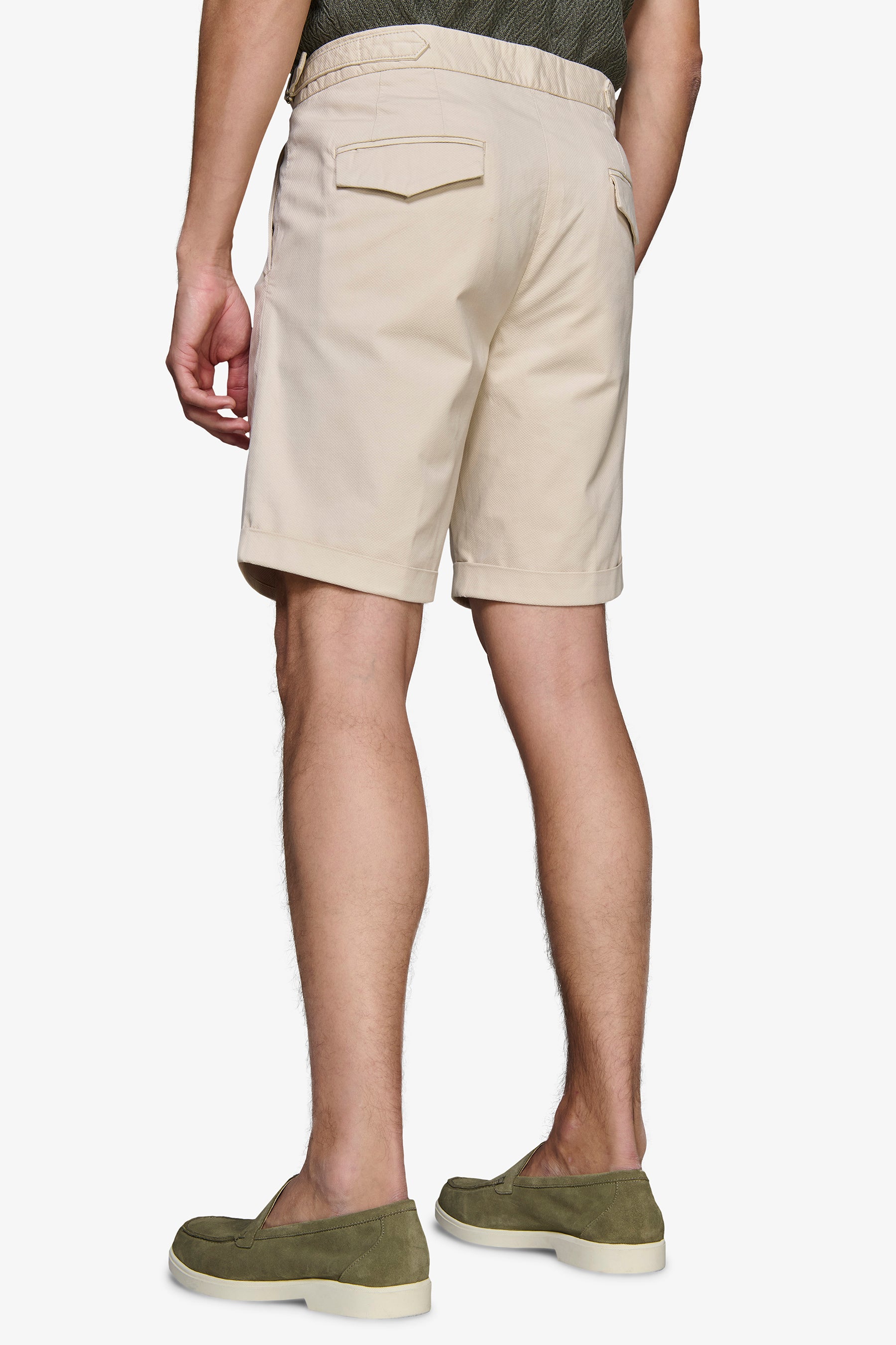 Sand textured Bermuda shorts