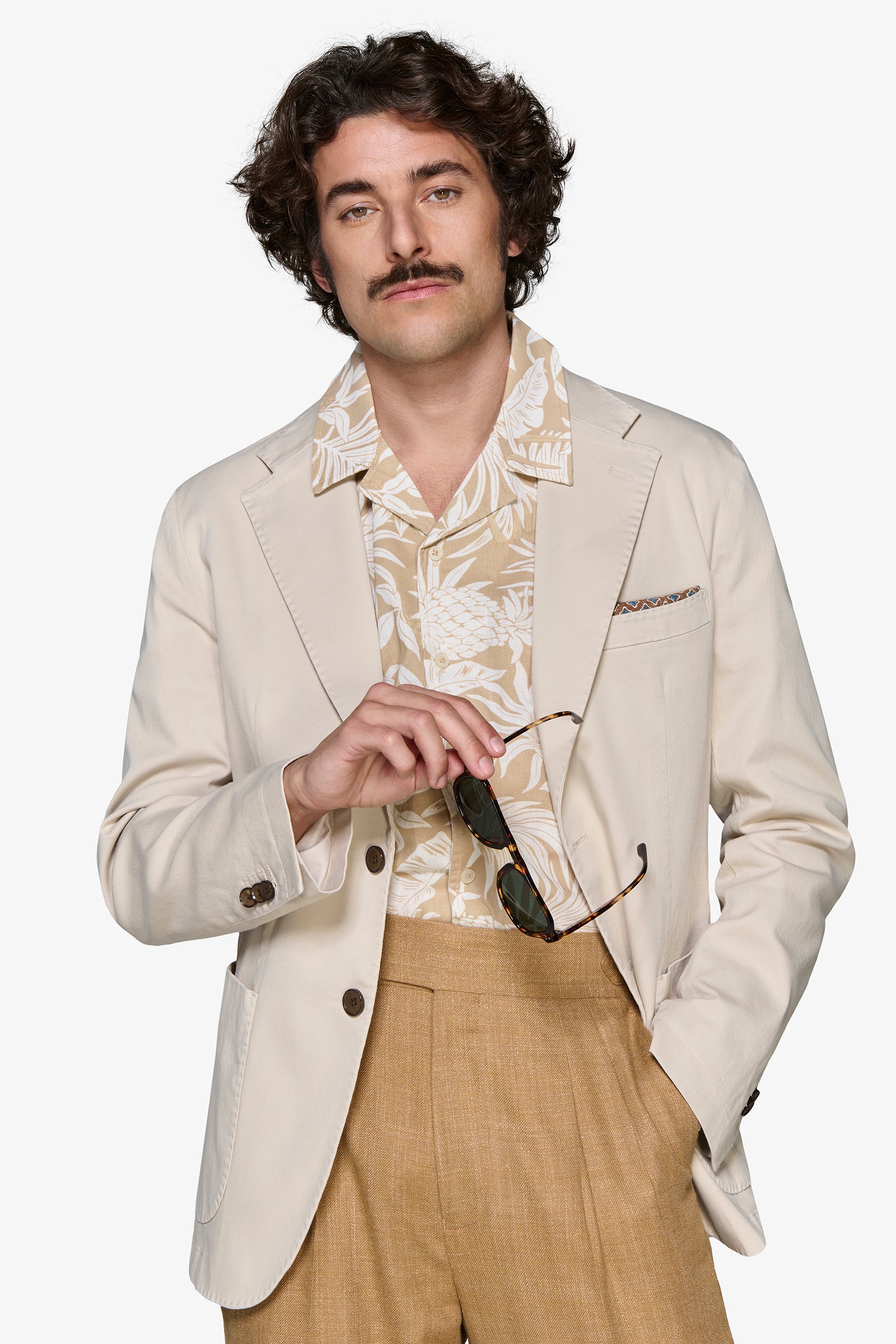 Americana elástica texturizada arena