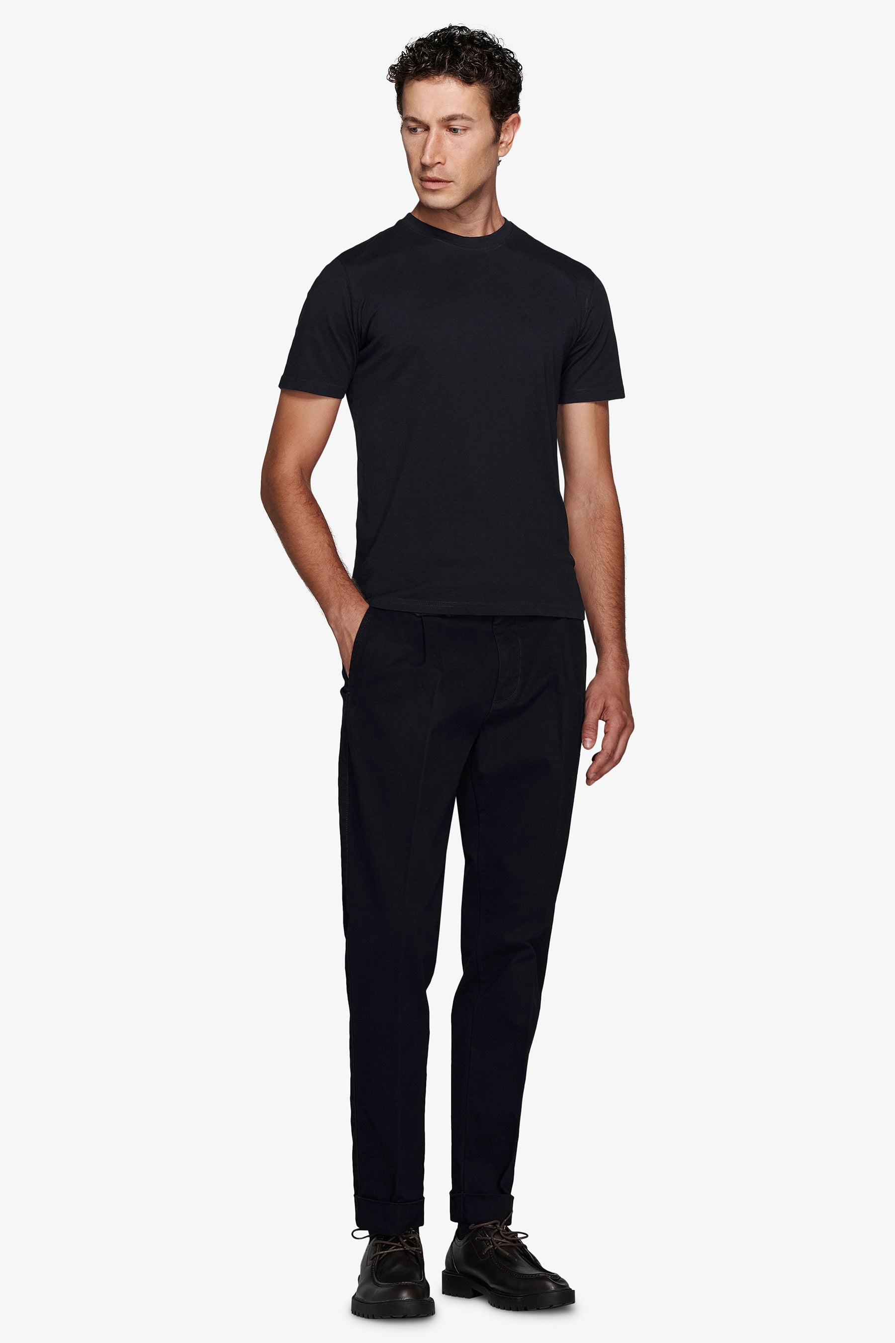 Blaues T-Shirt aus leichter Baumwolle