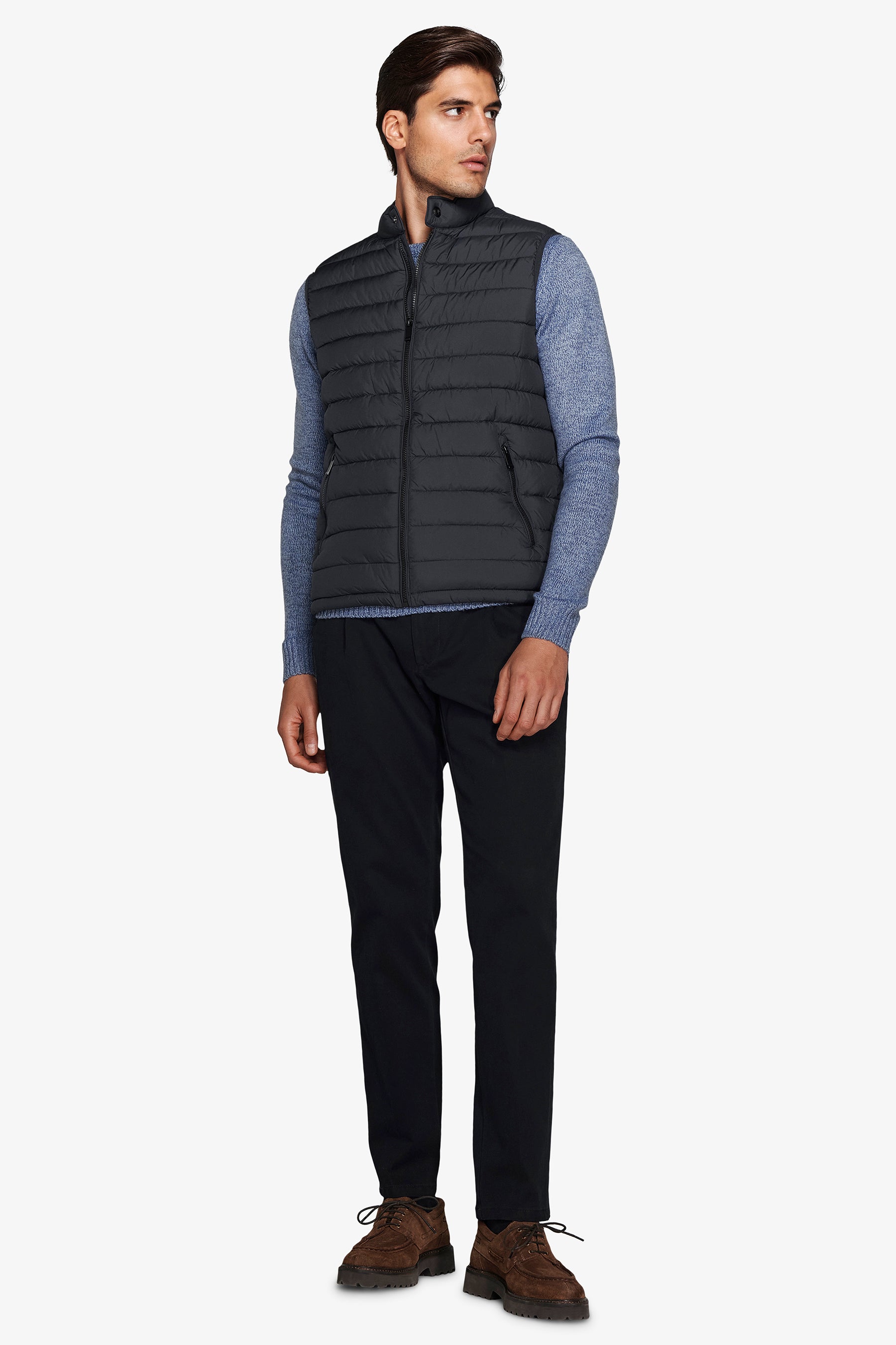 Gilet bleu matelassé entièrement zippé