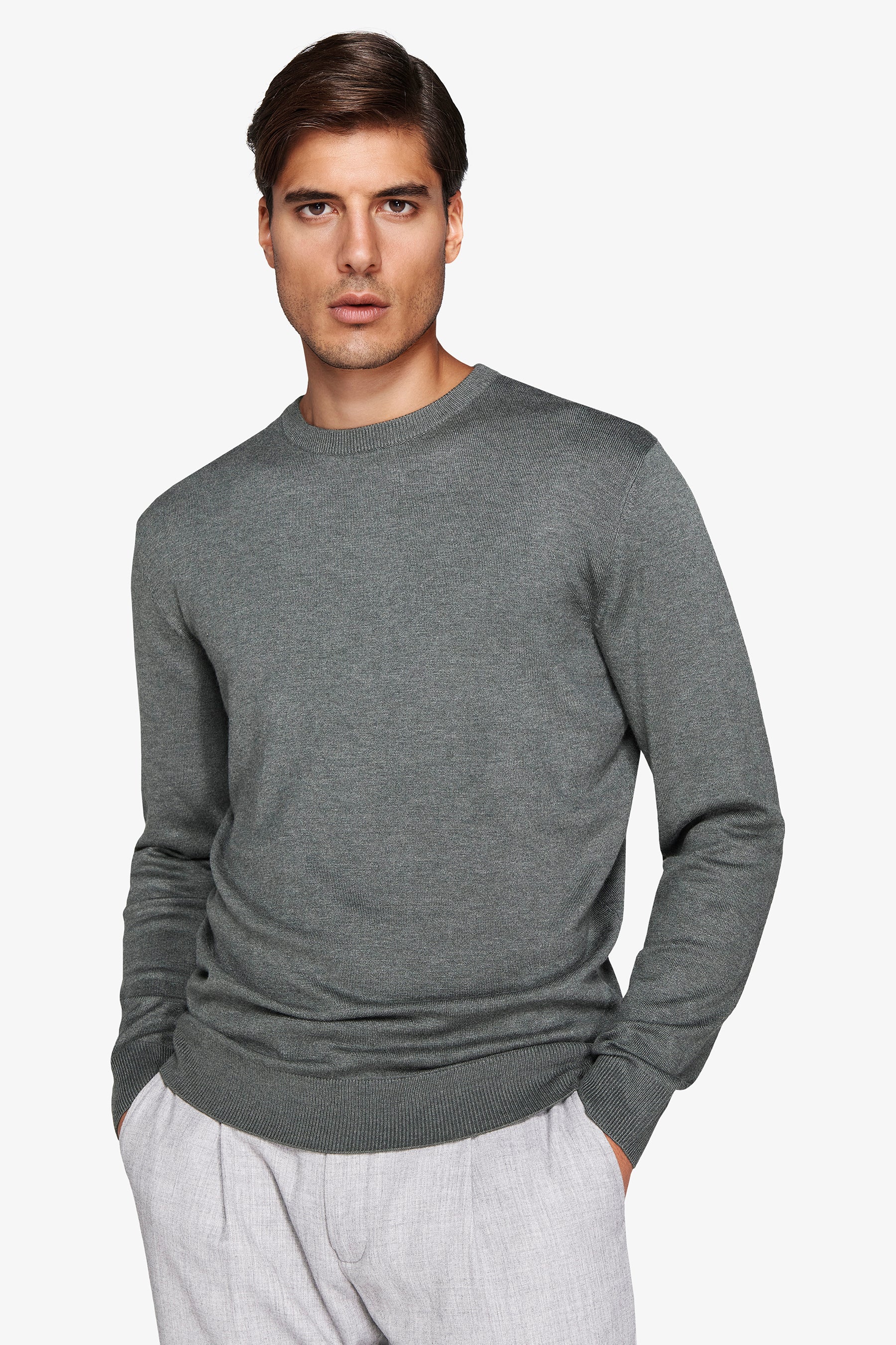 Maglia girocollo basic verde