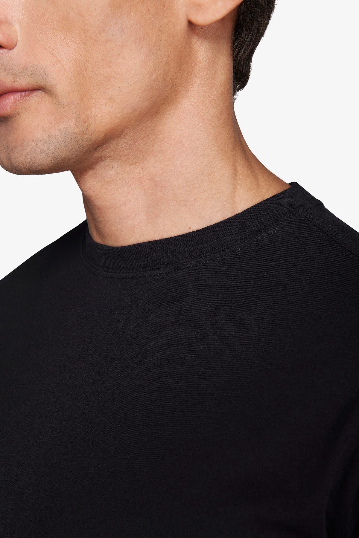 T-SHIRT BASICA M/C NERO-Dan John