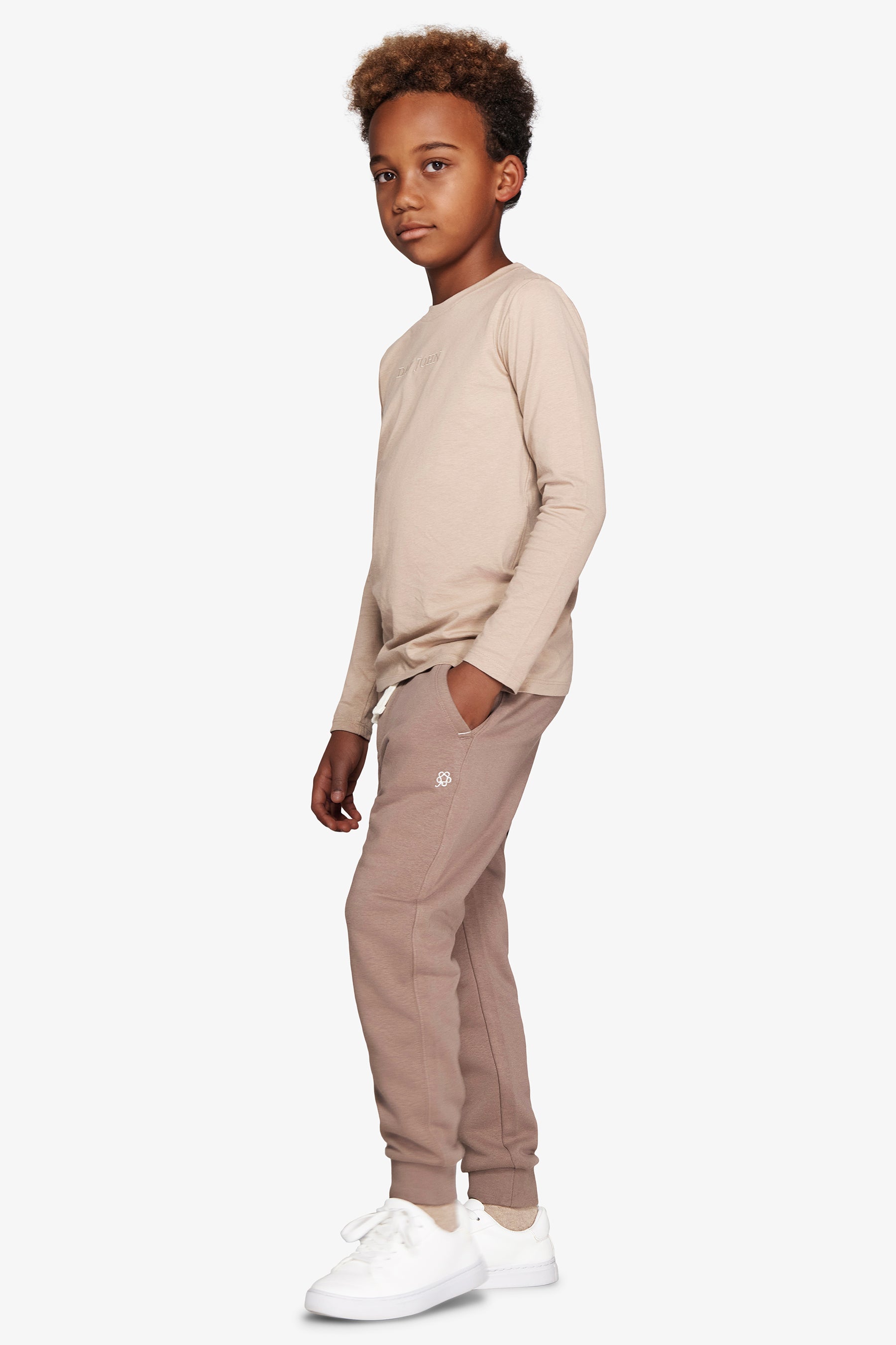 KIDS Beige t-shirt with embroidery