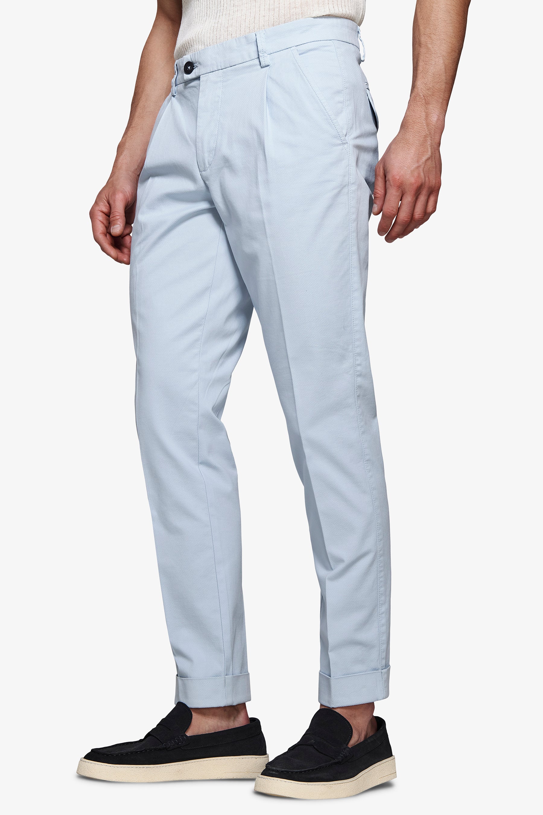 Hose verstärkt in Hellblau