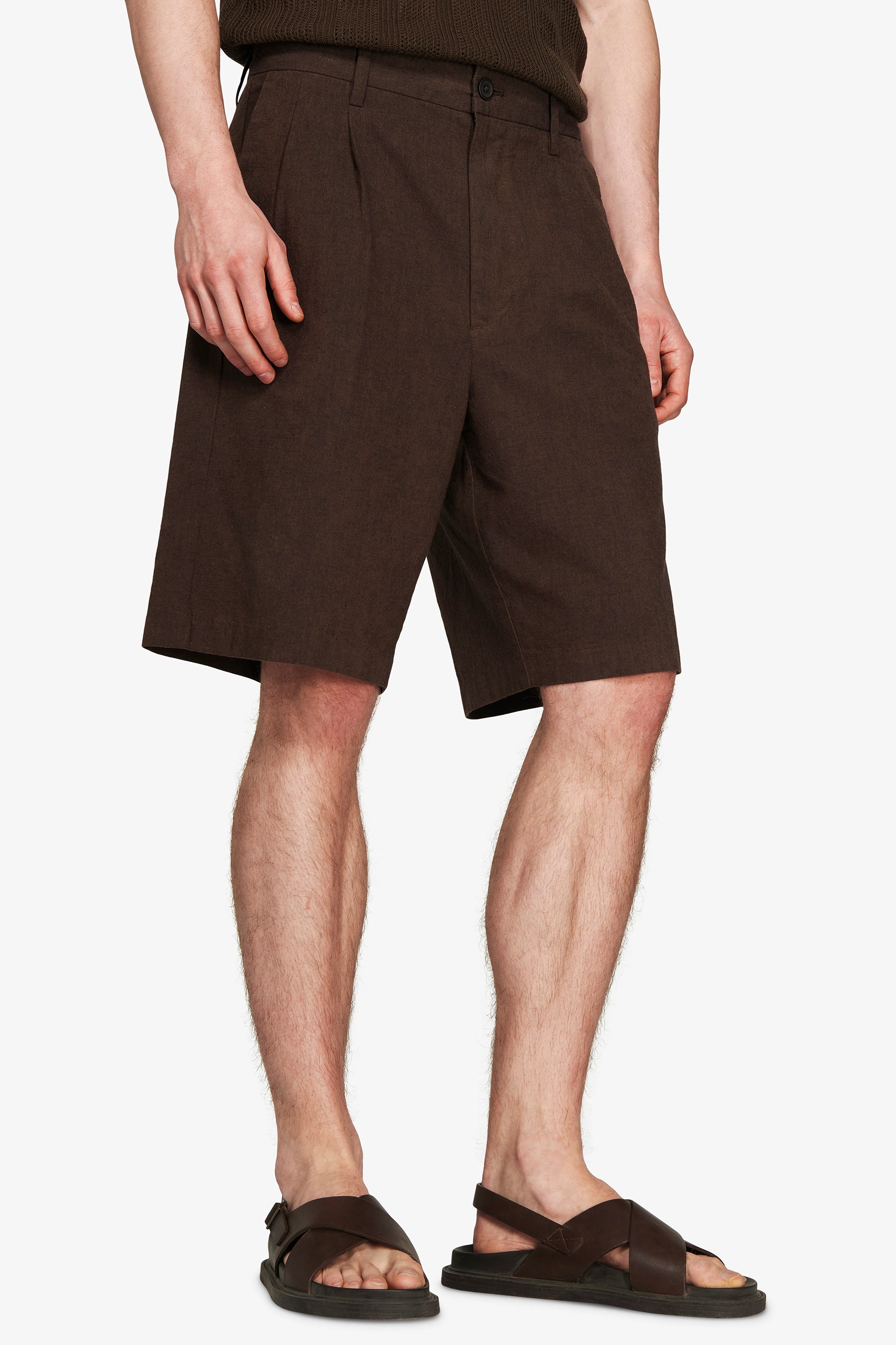 Bermudas mezcla lino marrón oscuras "Volume"