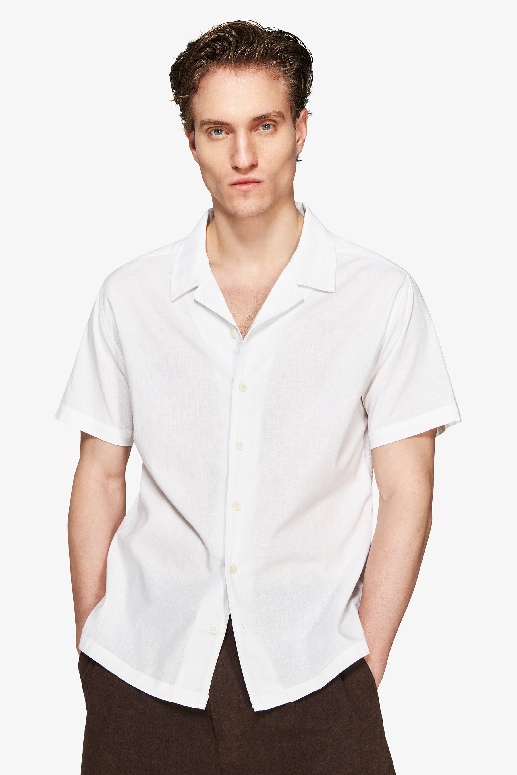 VOLUME White Hawaiian linen blend shirt