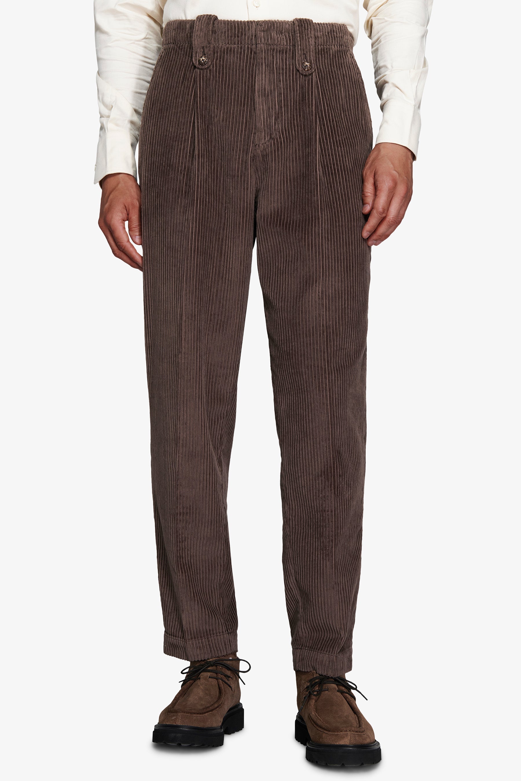 Pantalon en velours à larges côtes gris souris DNJ