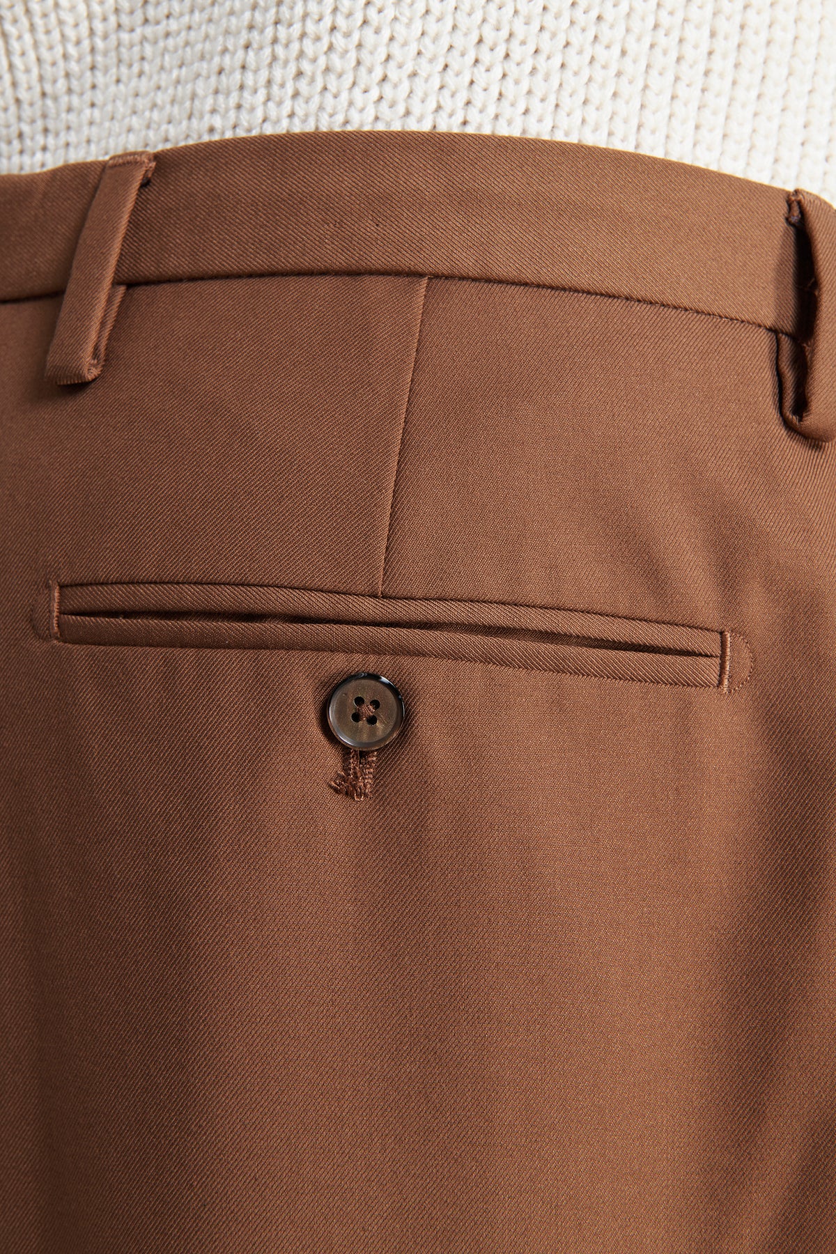 Pantaloni twill cammello "Volume"