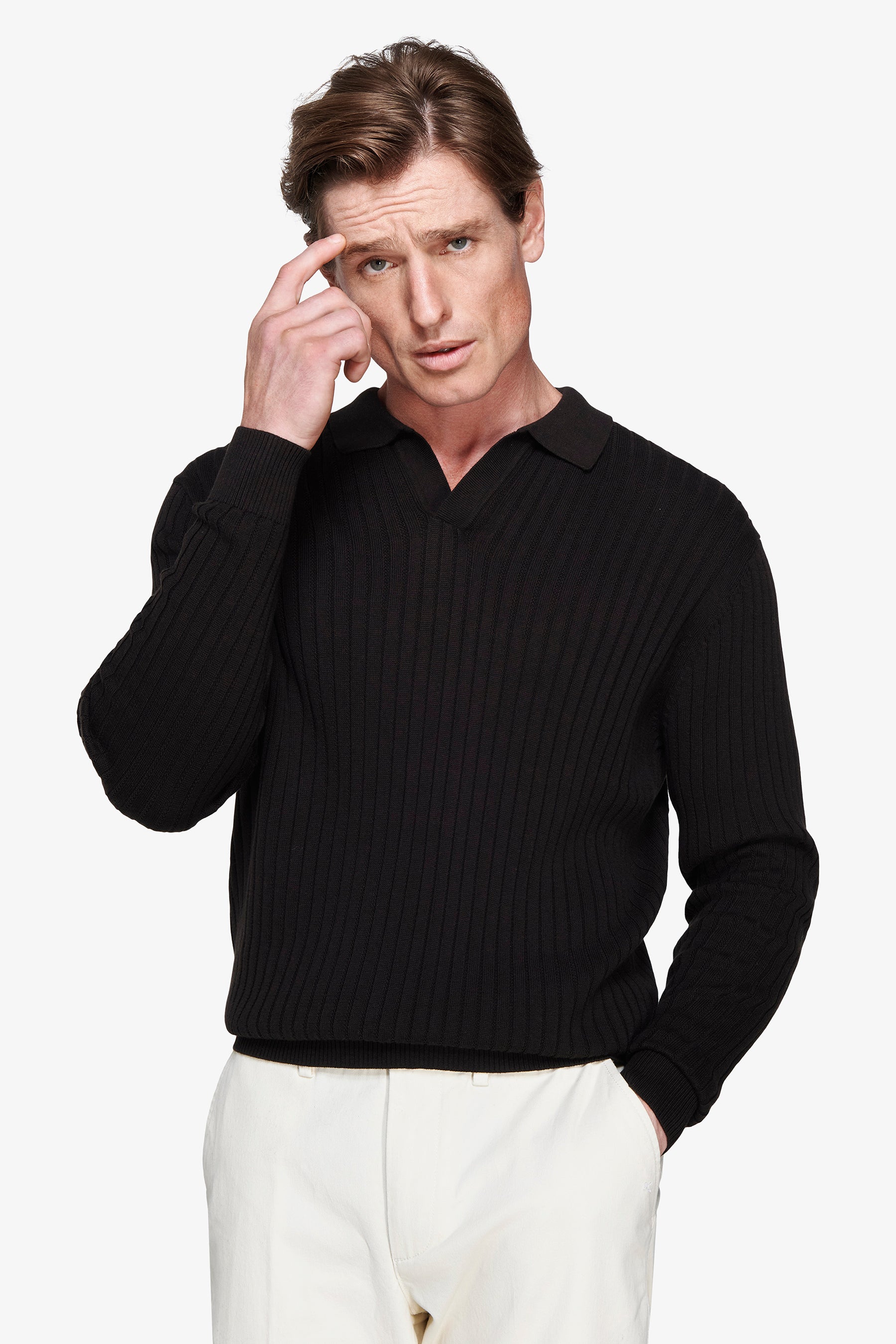 Poloshirt aus Flachstrick in Dunkelbraun