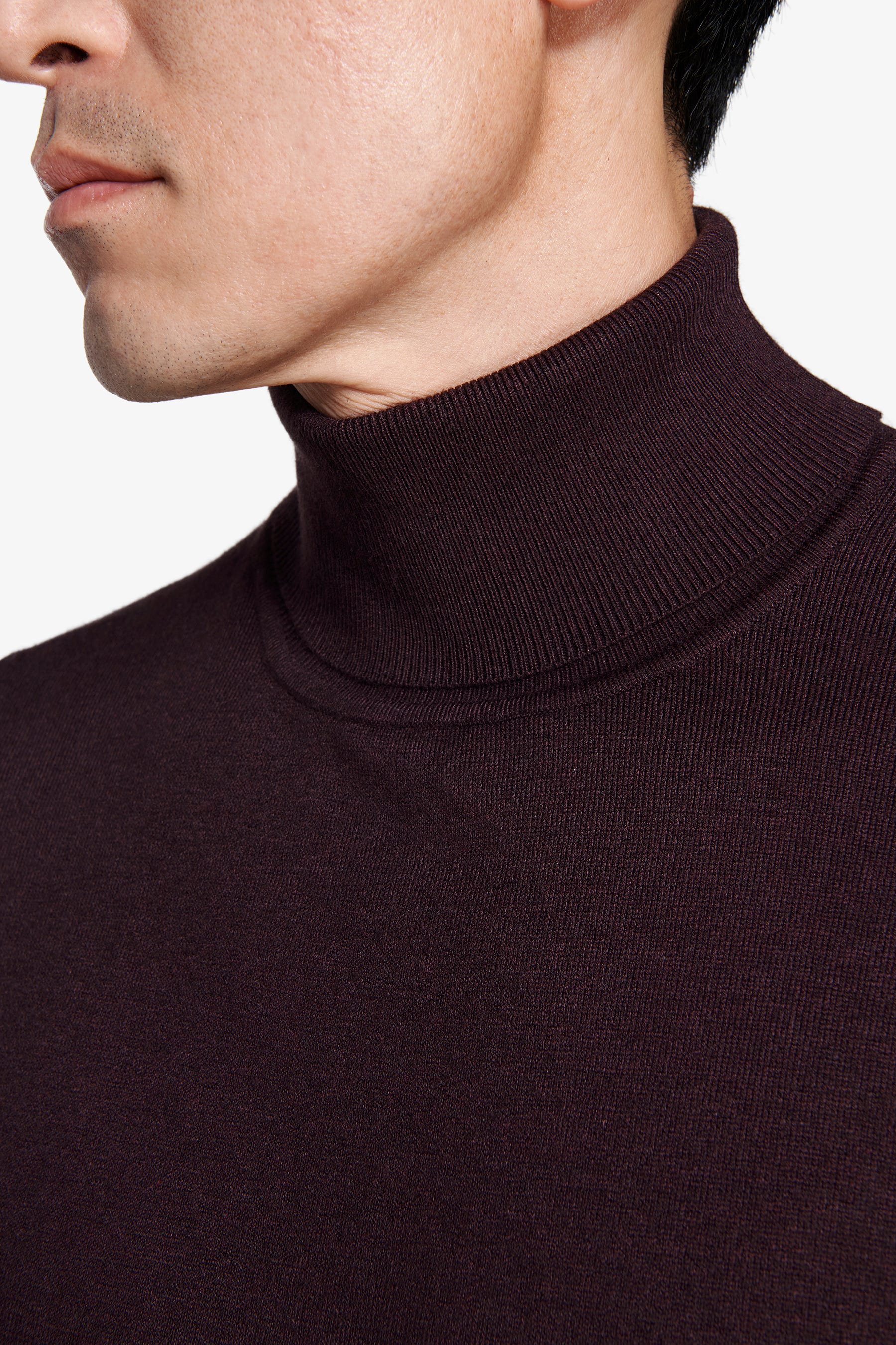 Maglia dolcevita basic bordeaux