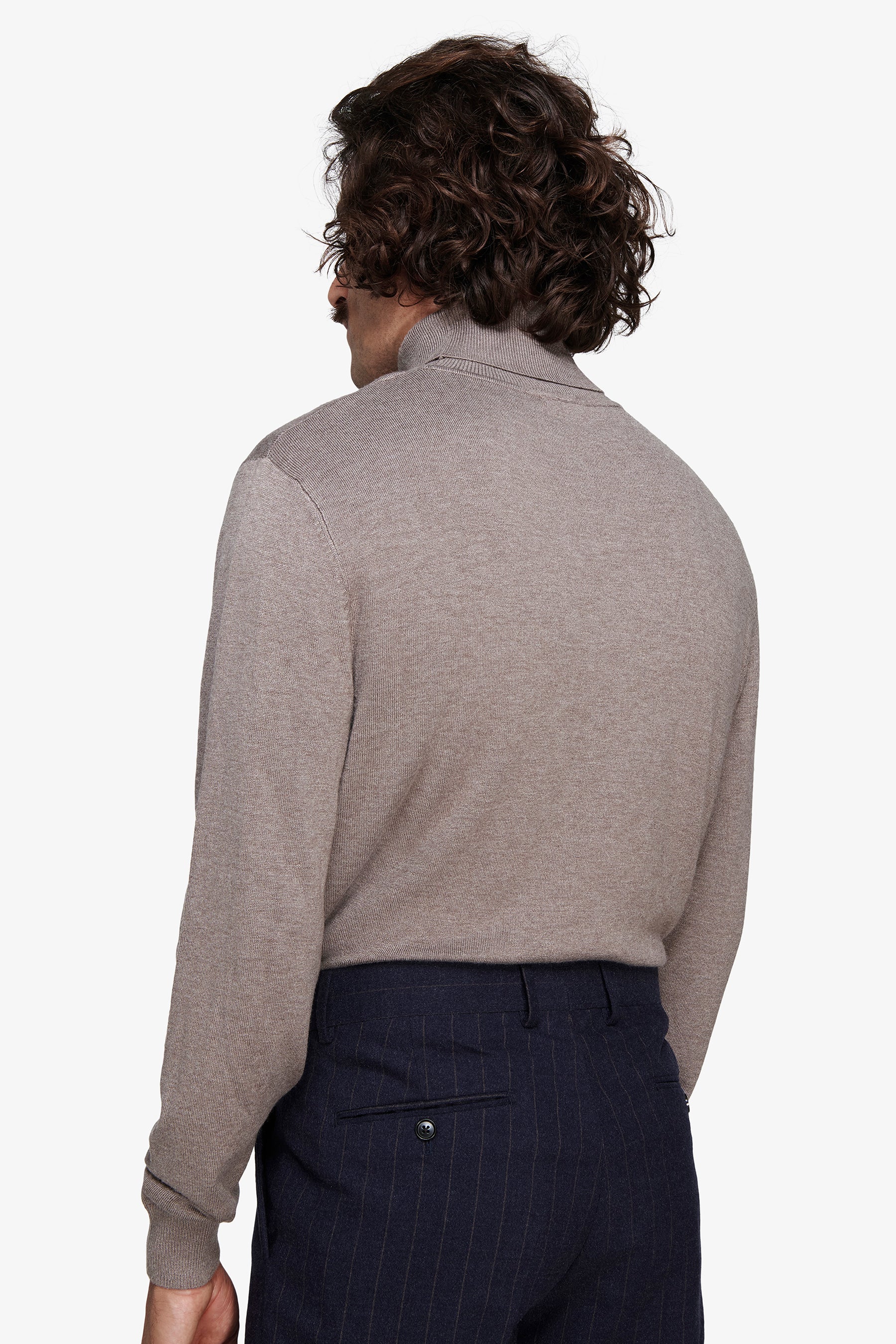 Maglia dolcevita basic tortora