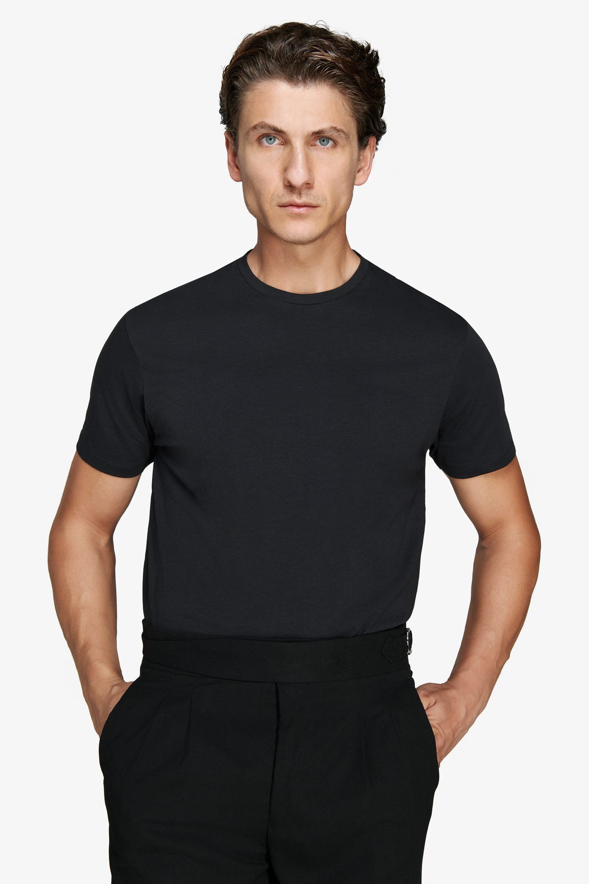 Black cotton basic t-shirt