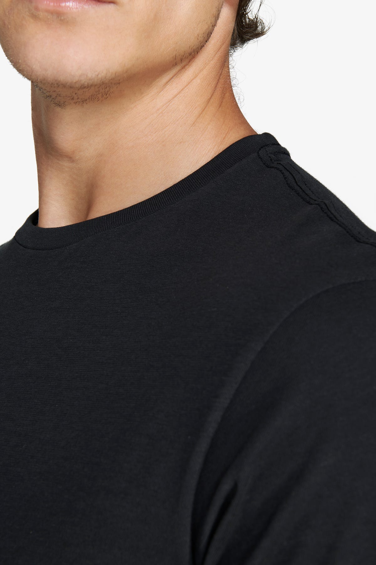 Black cotton basic t-shirt