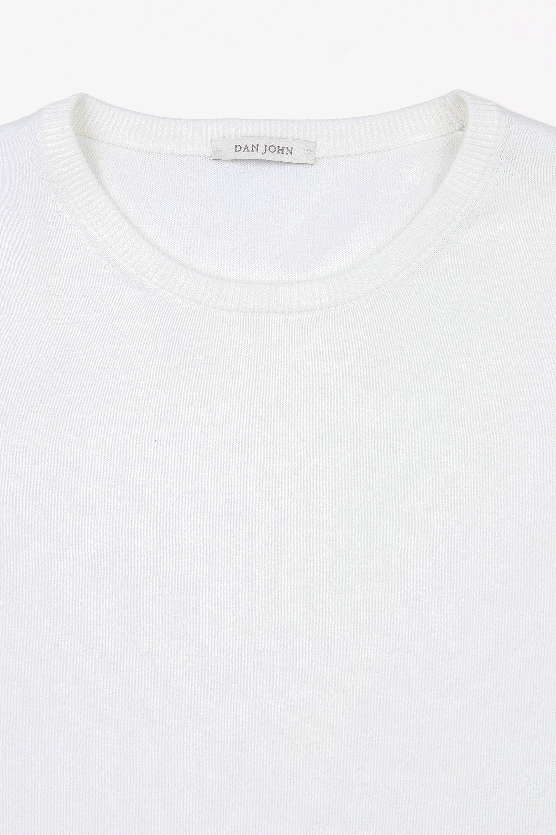 Basic-Pullover mit Rundhalsausschnitt in Cremefarbe