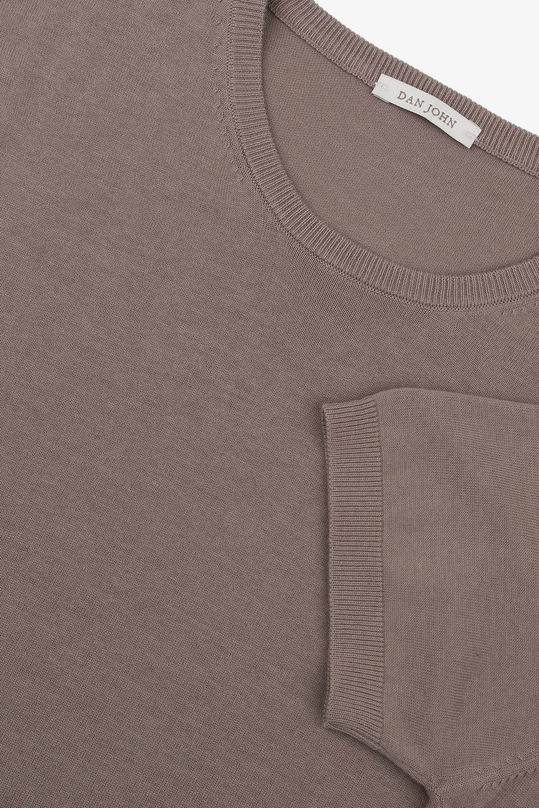 T-Shirt aus Strick in Taupe