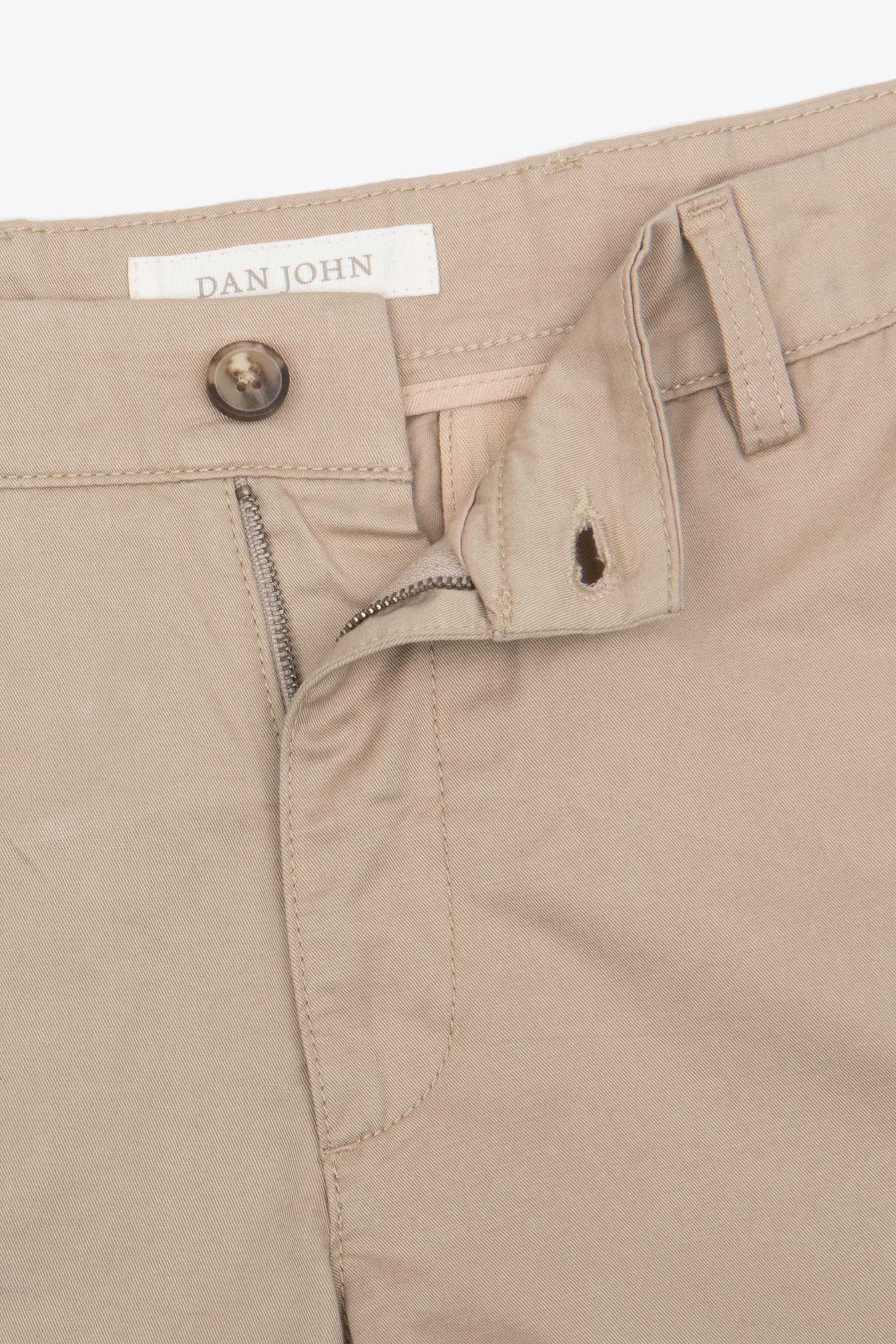 Bermuda gabardina beige-Dan John
