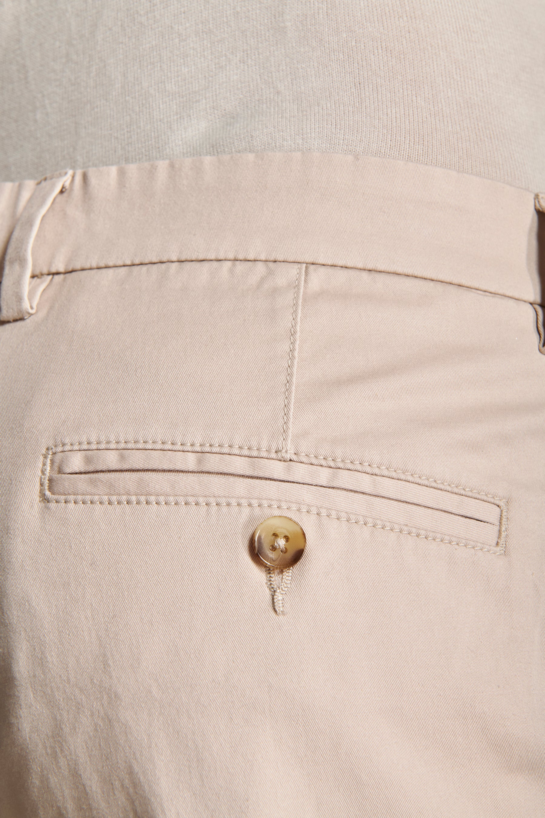 Pantaloni chino gesso-Dan John