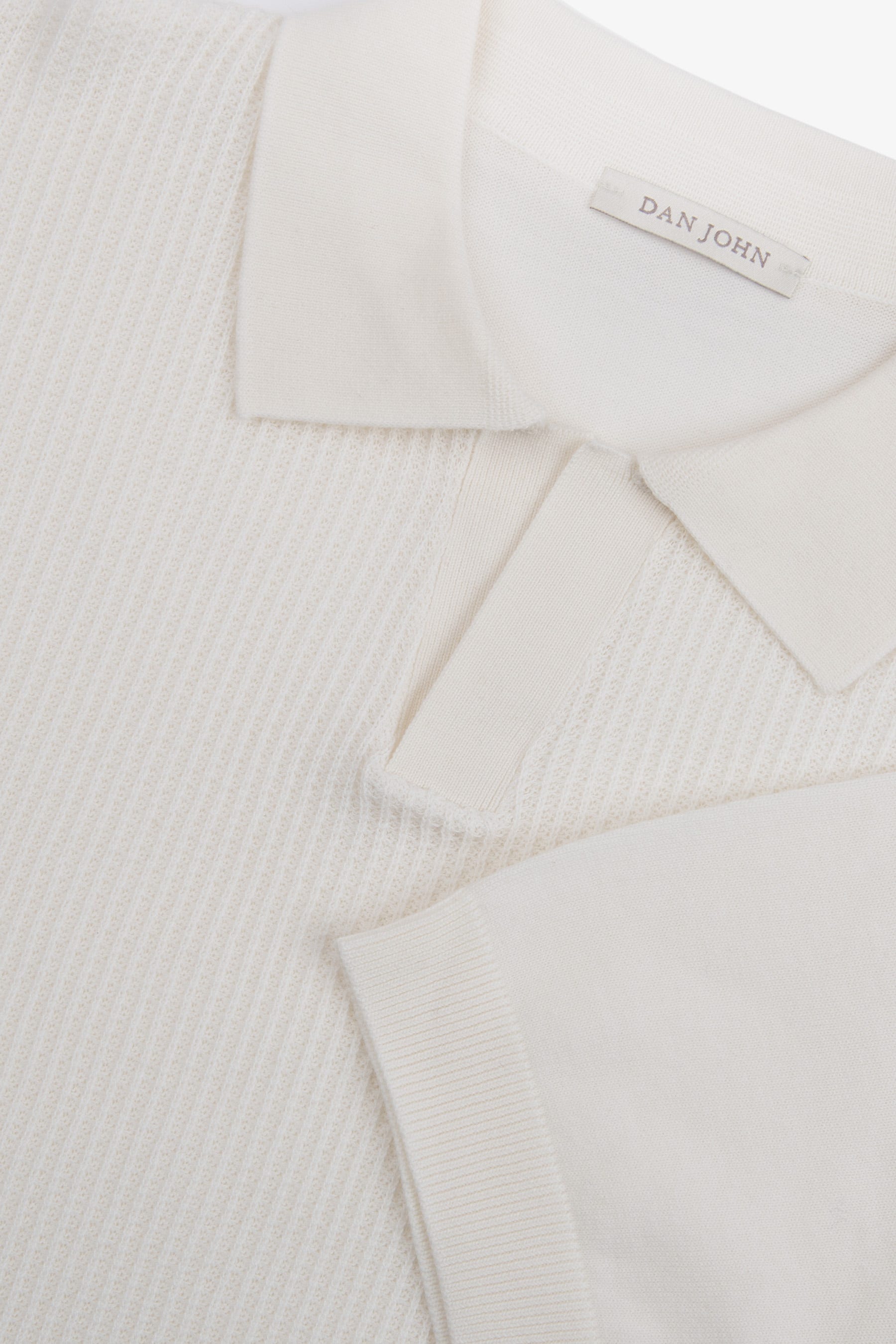 Polo in maglia collo aperto armaturata panna-Dan John