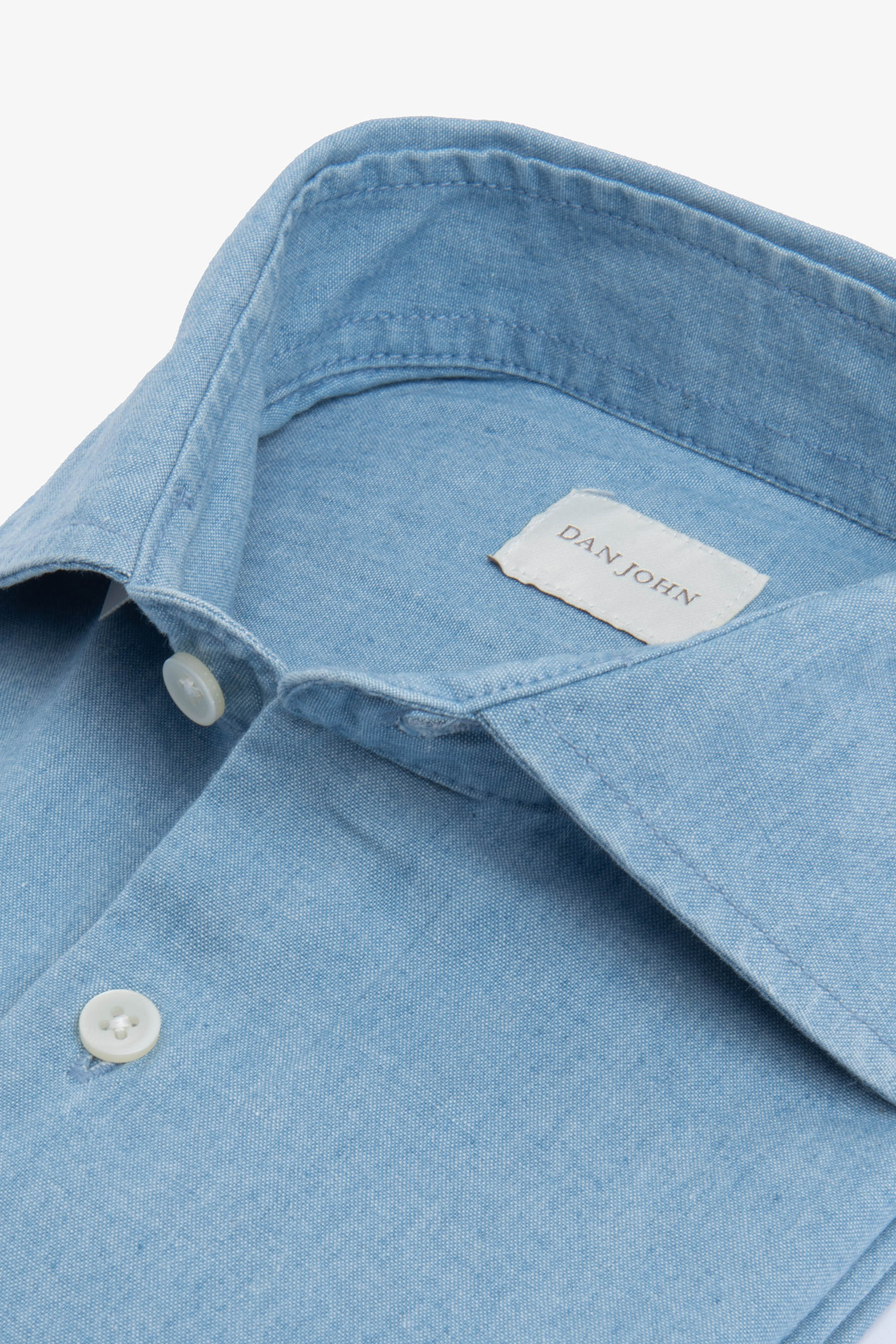 SCHLANKES DENIM-HEMD AUS LEICHTEM DENIM