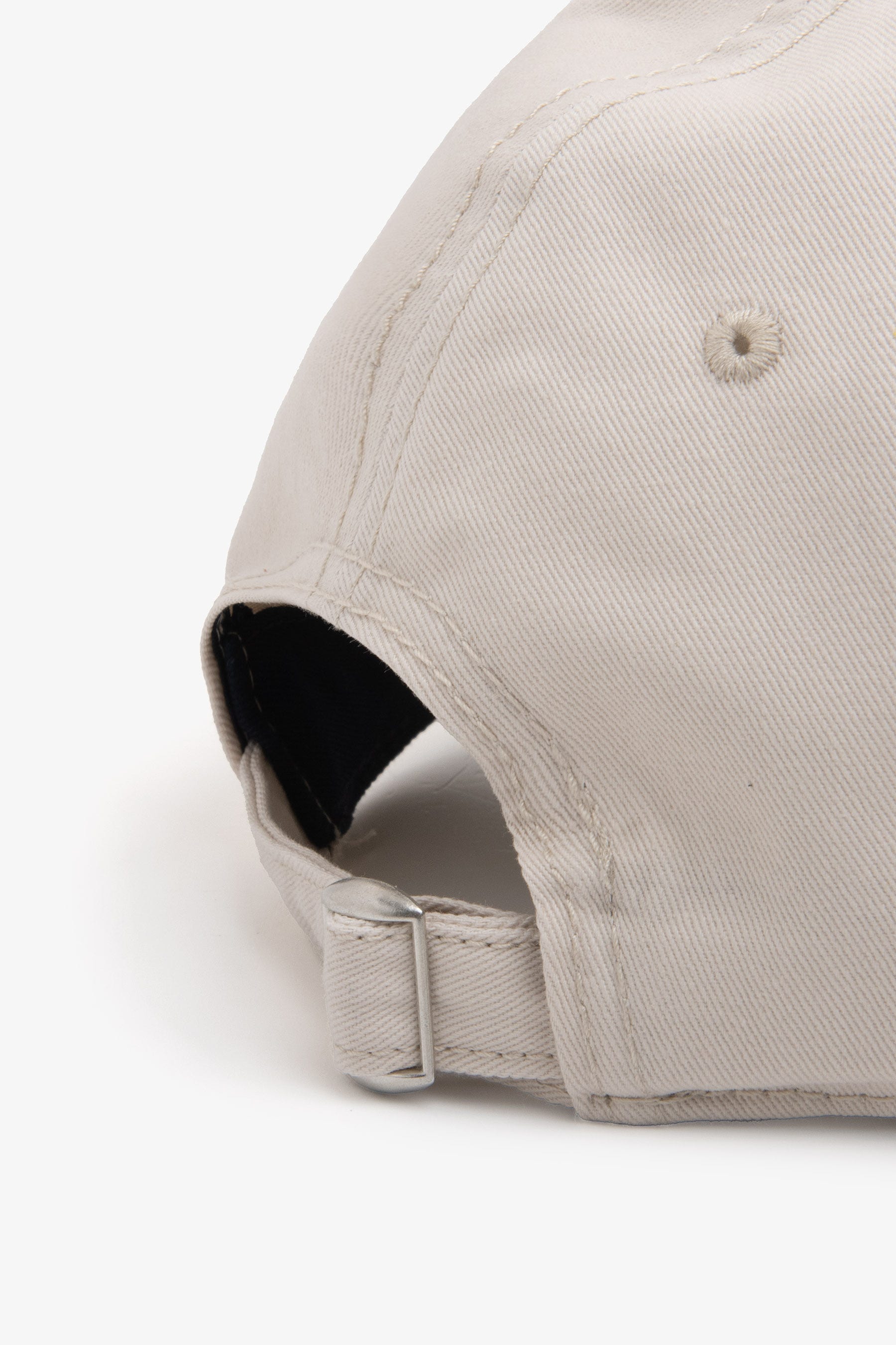 Cappello visiera con logo panna-Dan John