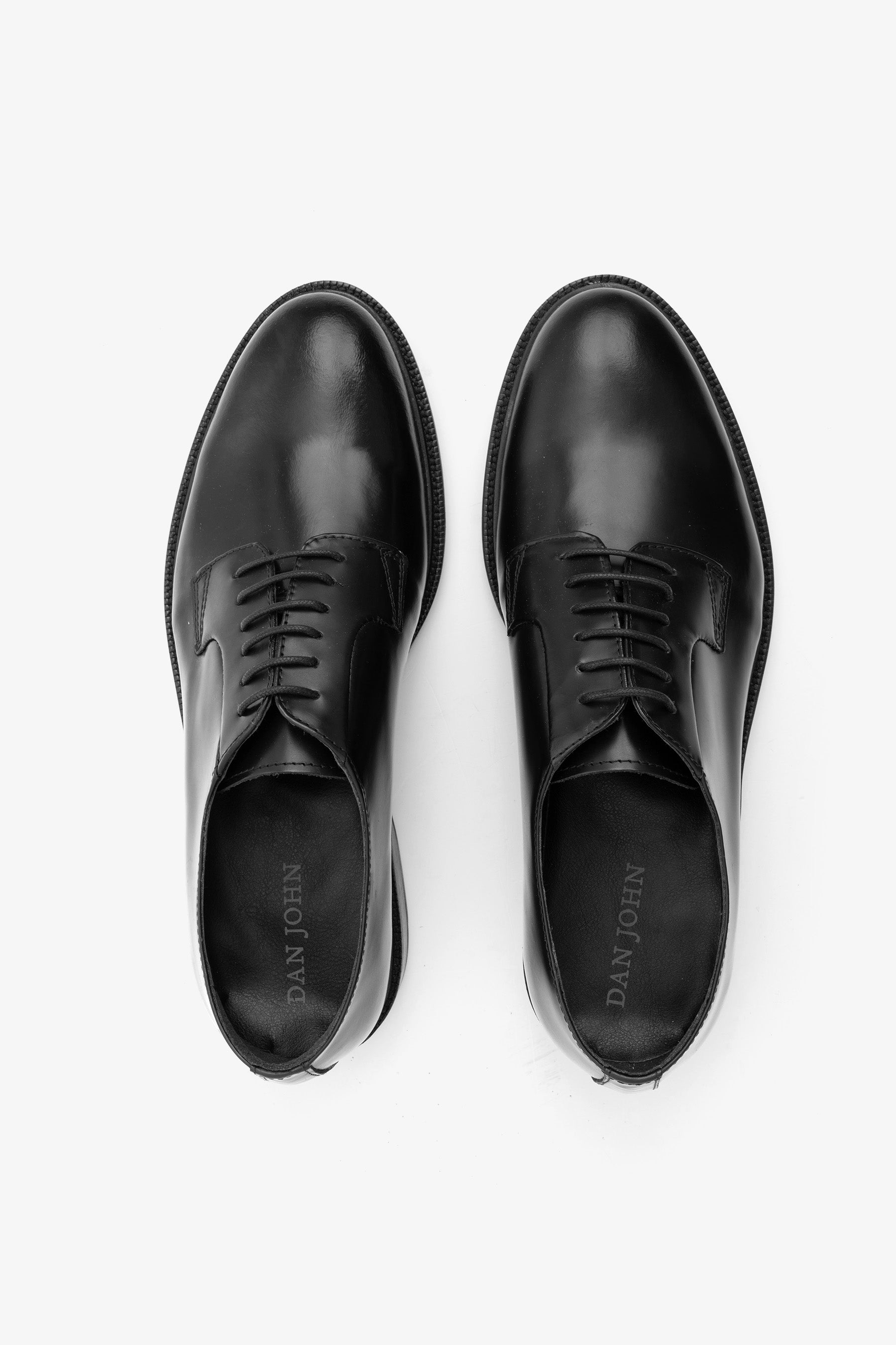 Black classic Derby shoes