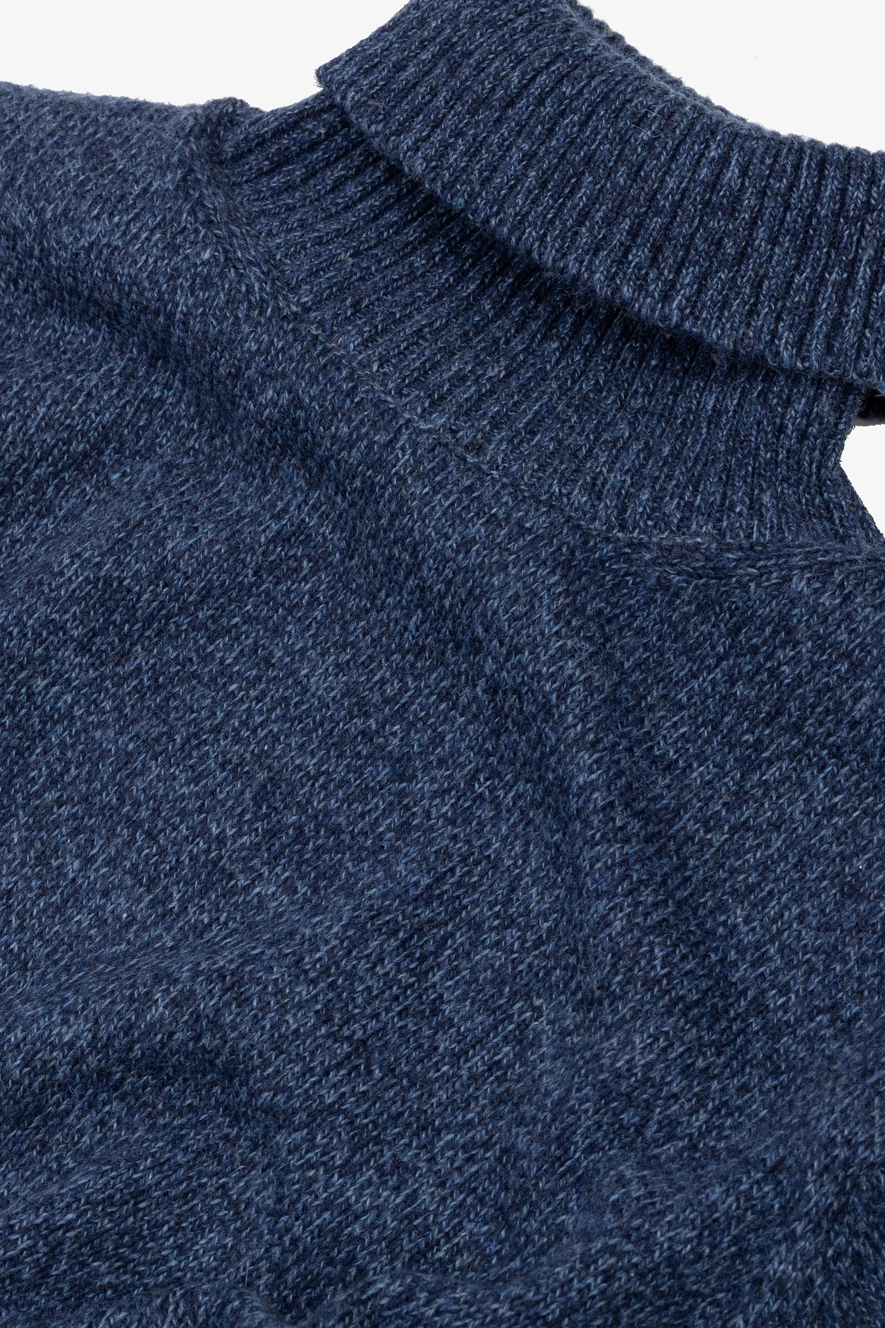 Maglia dolcevita moulinè avion-Dan John