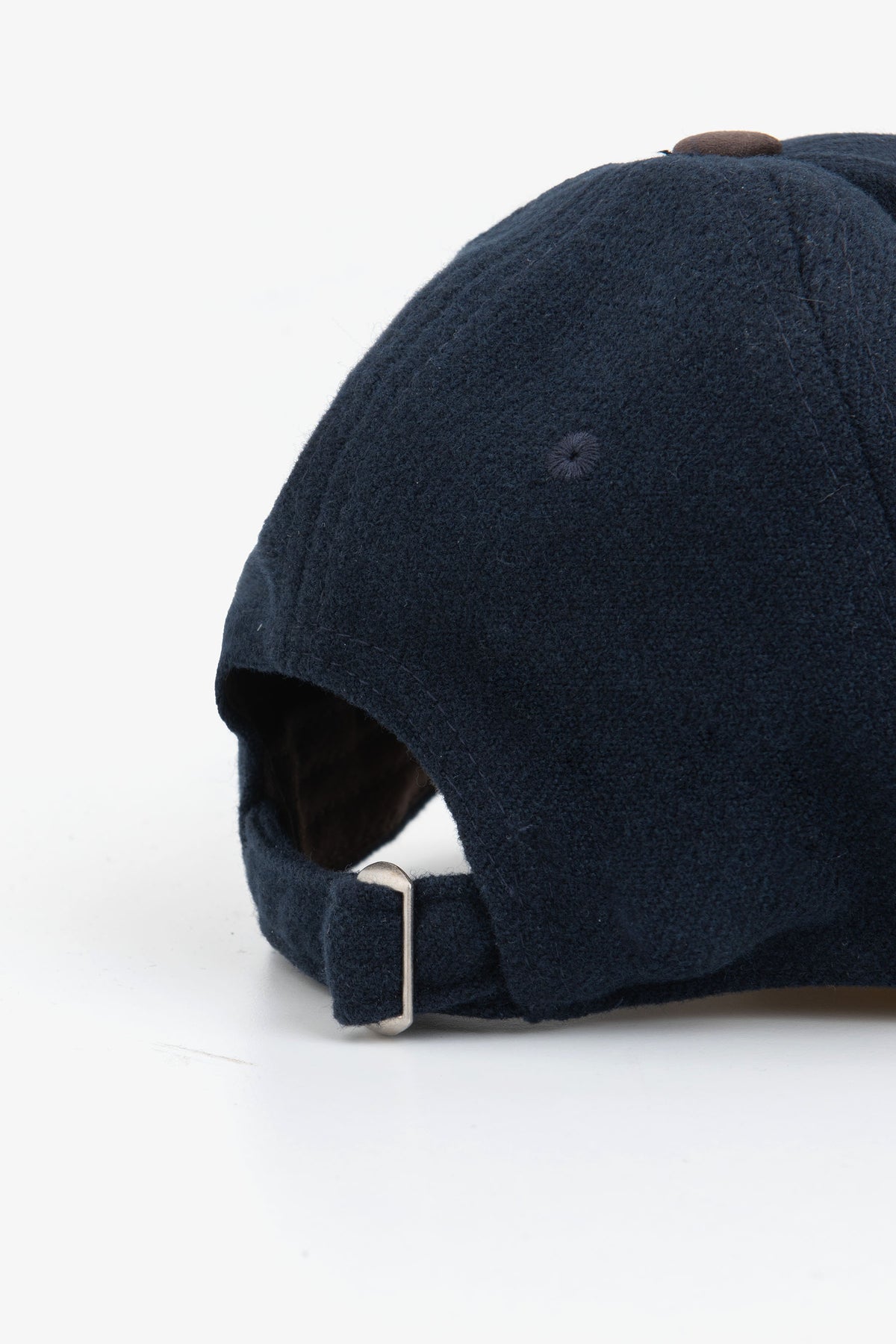 Cappello visiera con logo moro