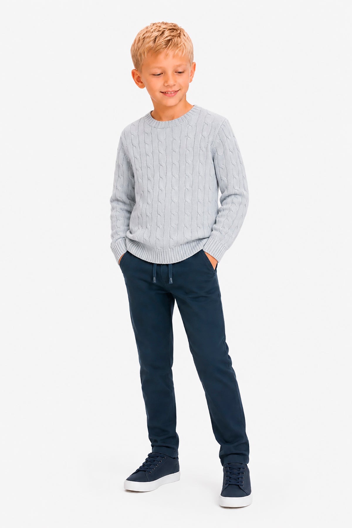 Rundhalspullover mit Zopfmuster in Himmelblau Kids