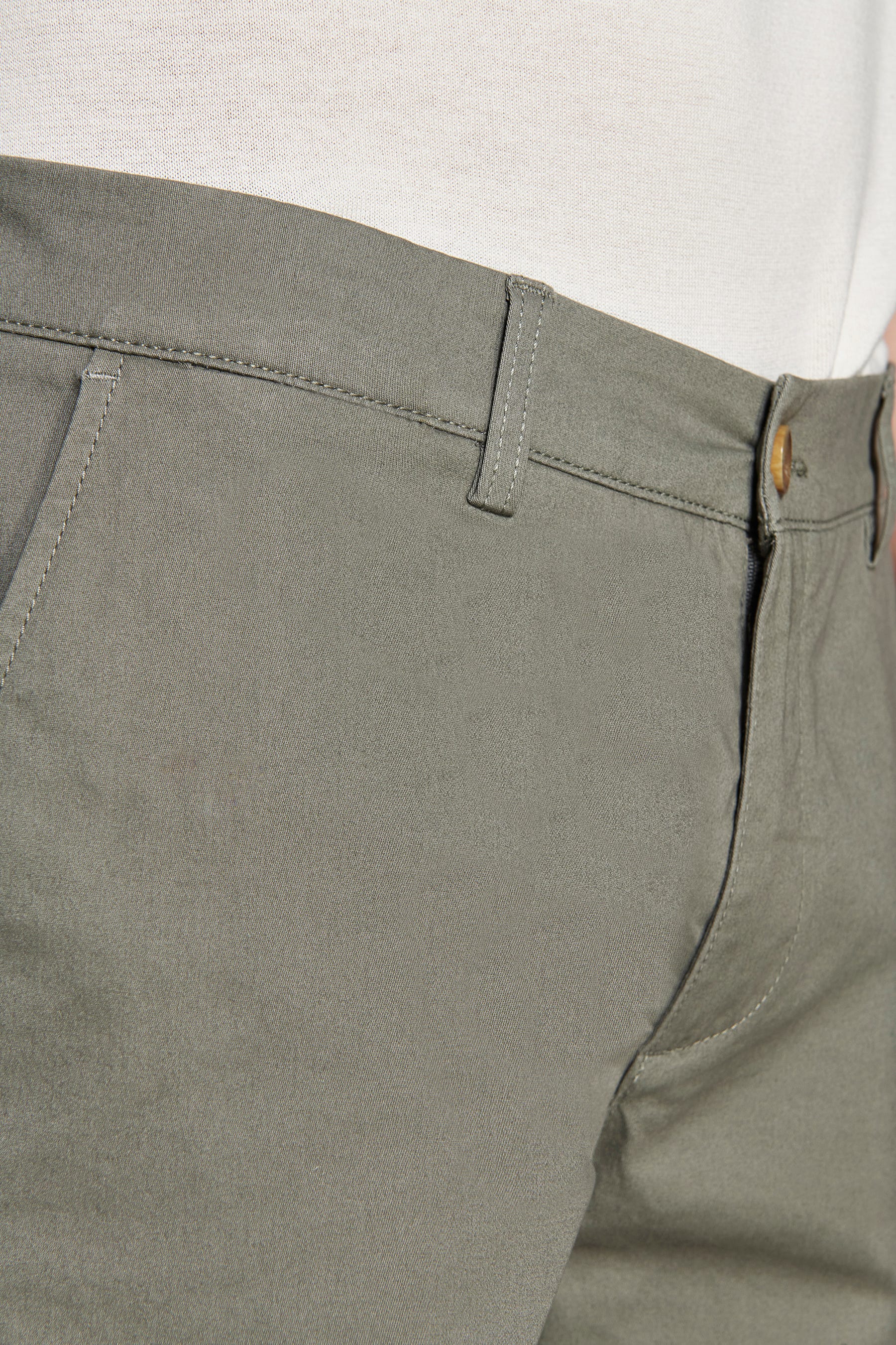 Bermuda chino basic in cotone verde-Dan John
