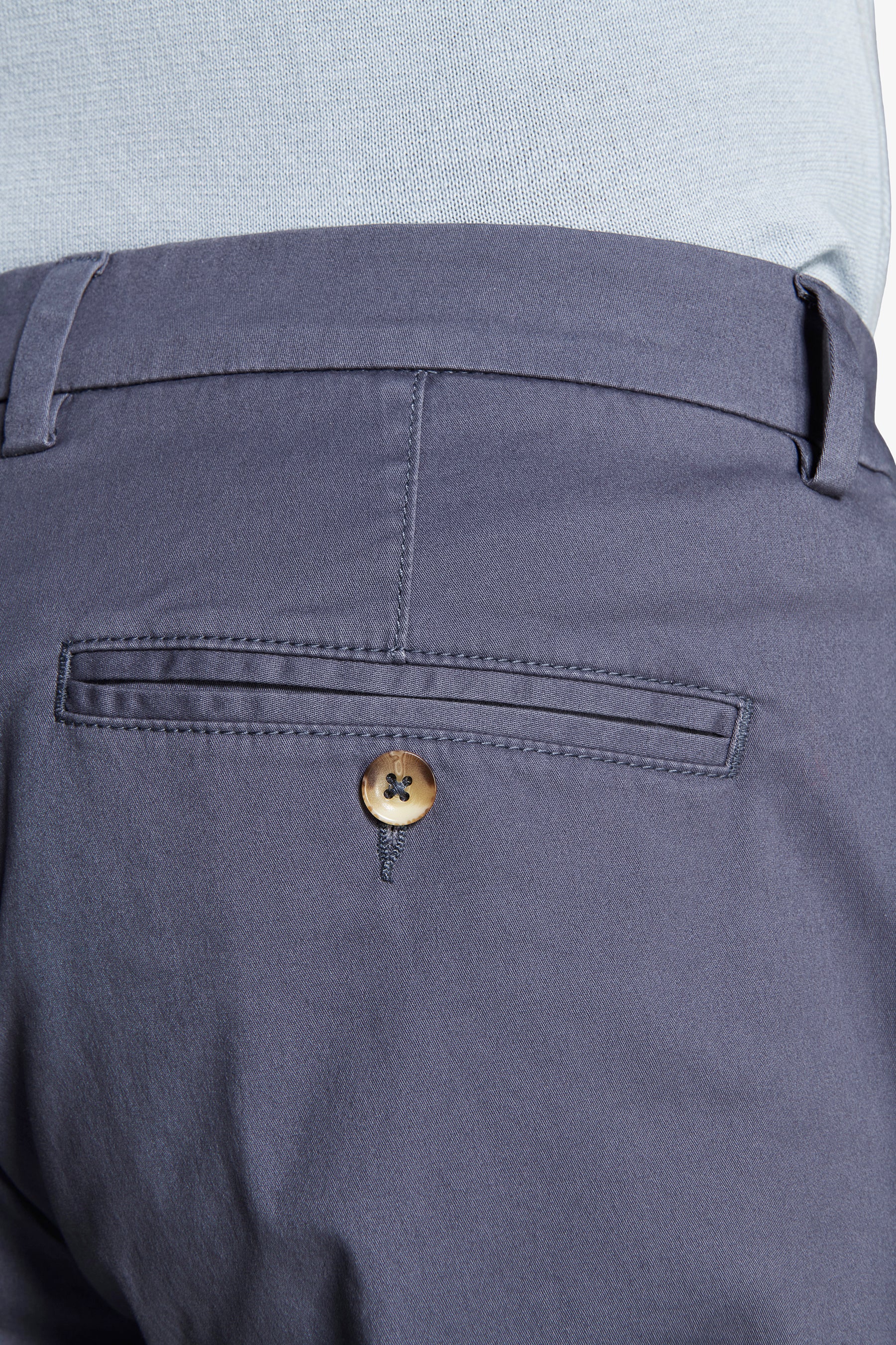 Pantaloni chino light blu