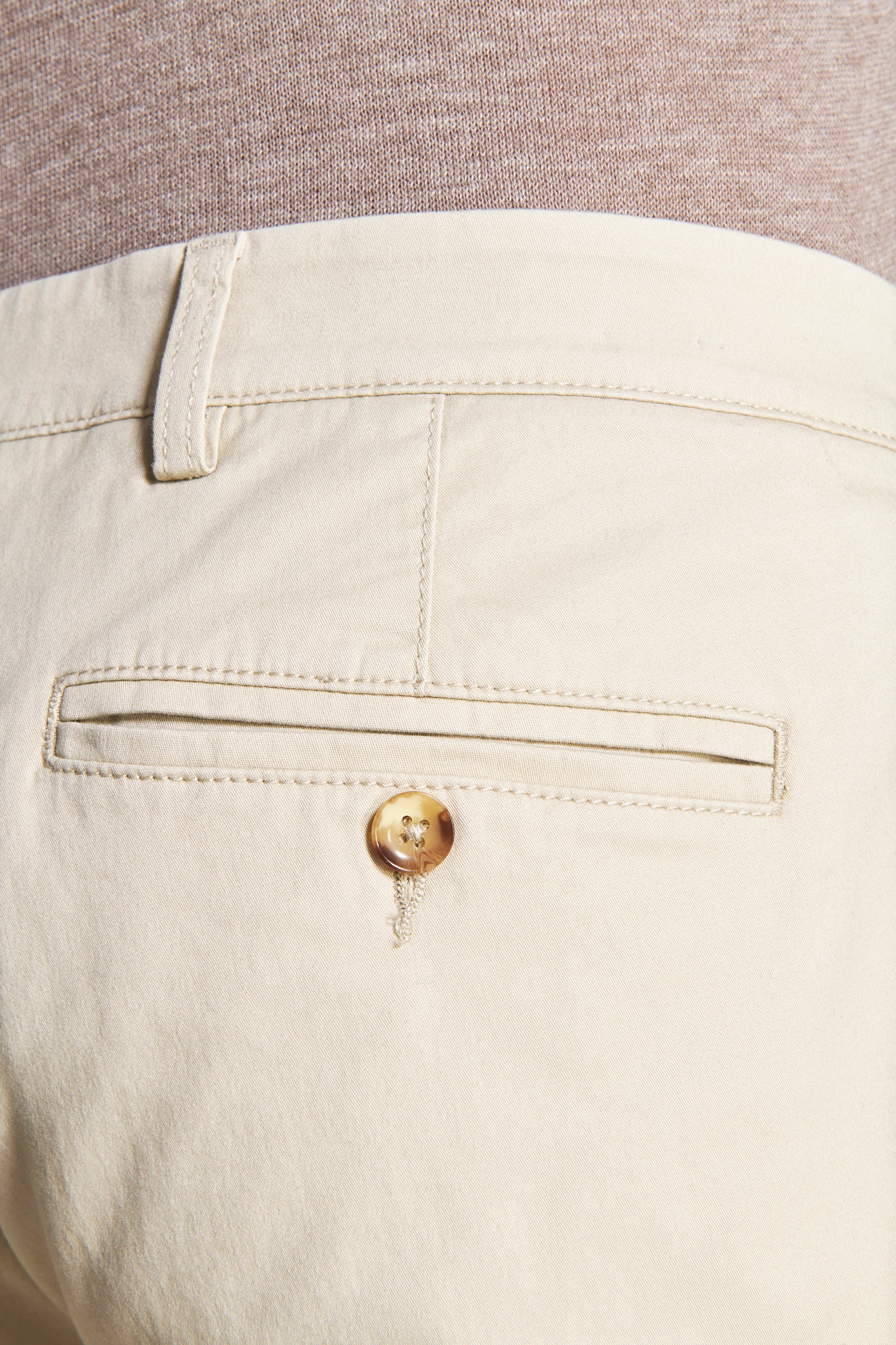 Bermuda chino basic in cotone cream