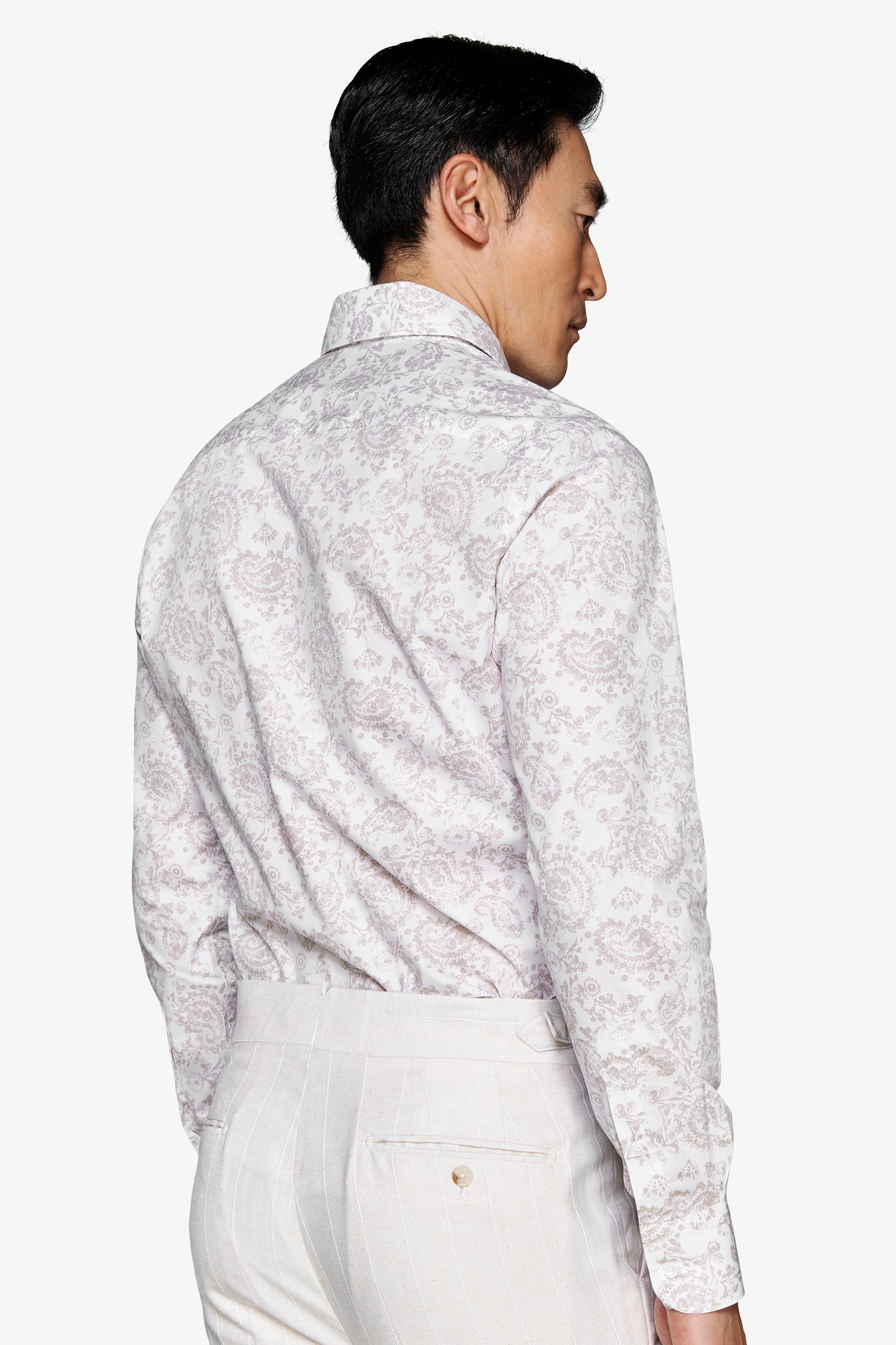 Camisa con estampado de cachemira arena