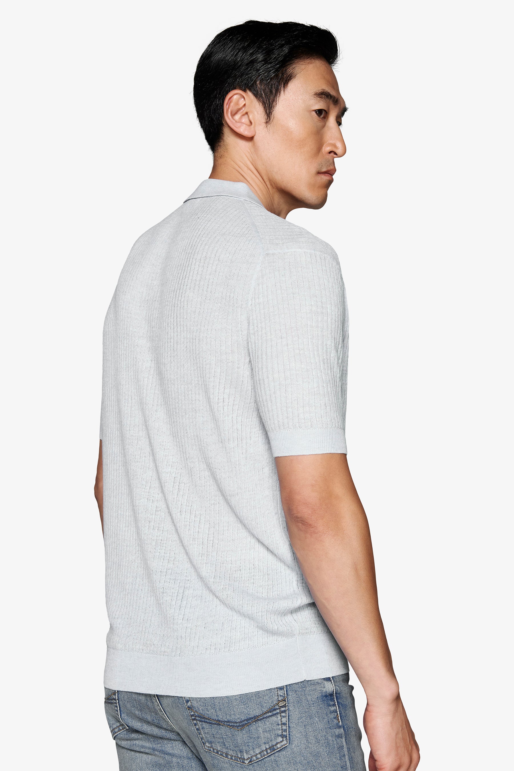 Poloshirt aus Strick mit Leinenanteil in Hellblau