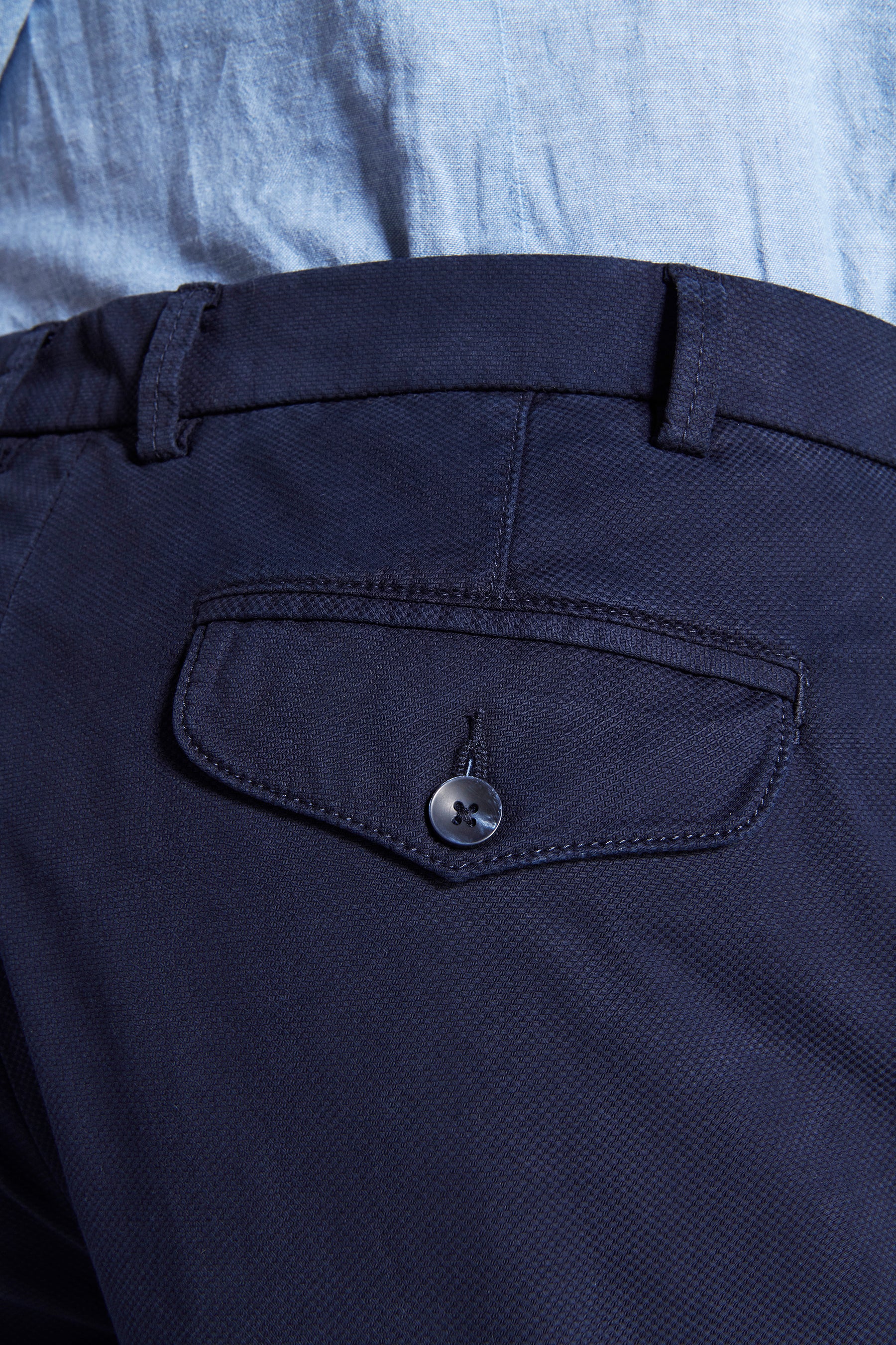 Pantalón texturizado azul