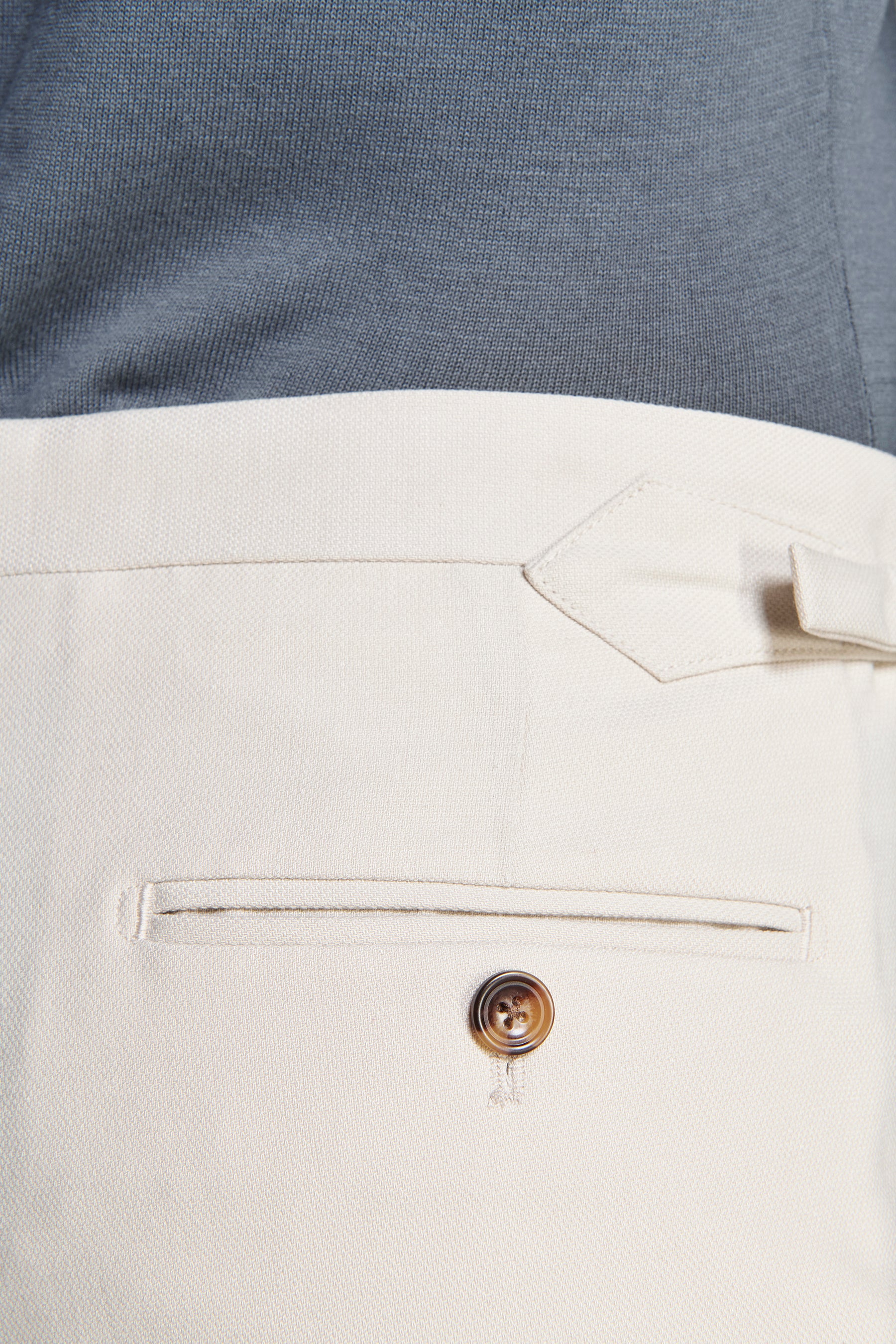 MODULARE HOSE AUS SANDFLÄMMENDEM CANVAS