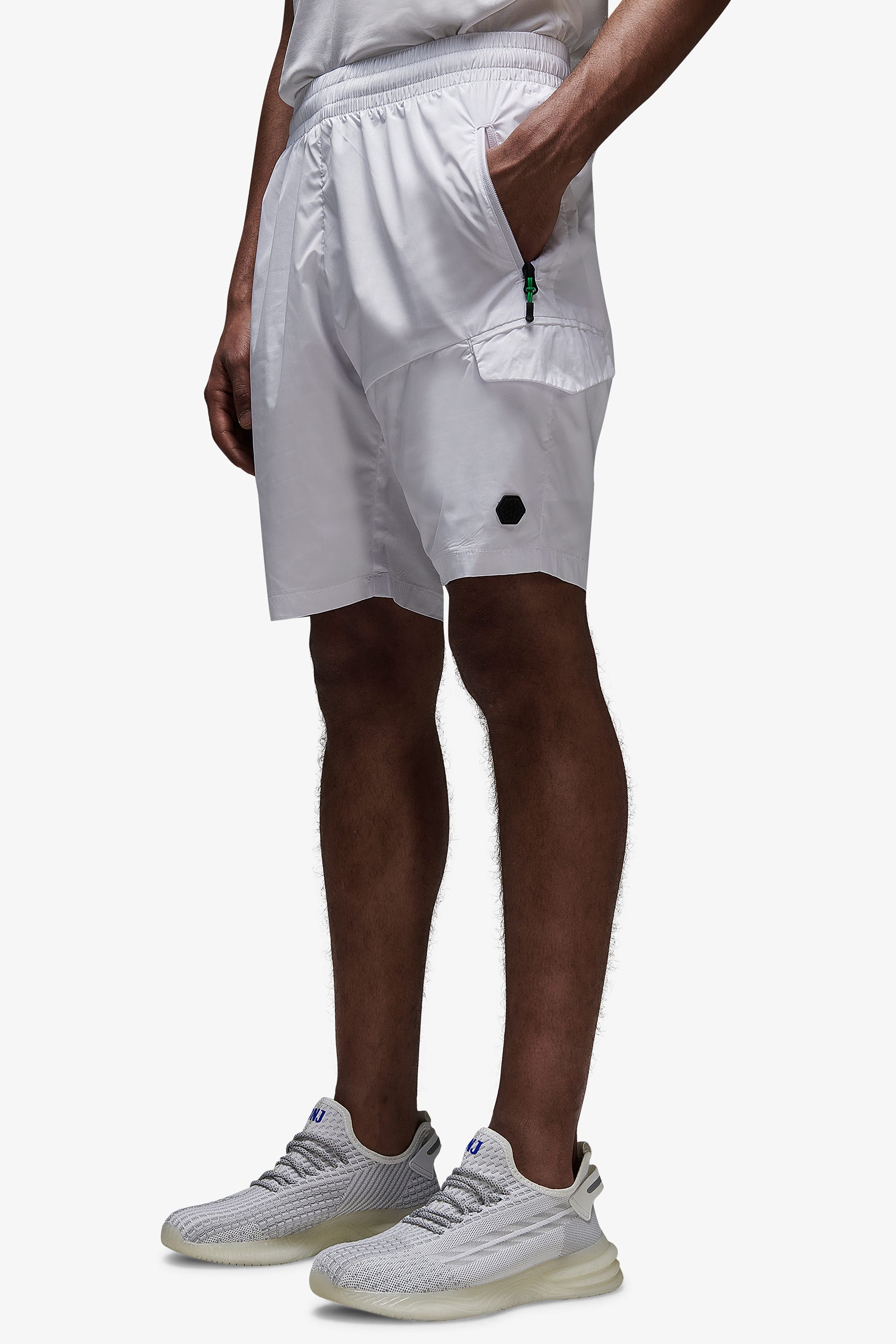 Bermuda tecnico con tascone bianco DNJ-Dan John