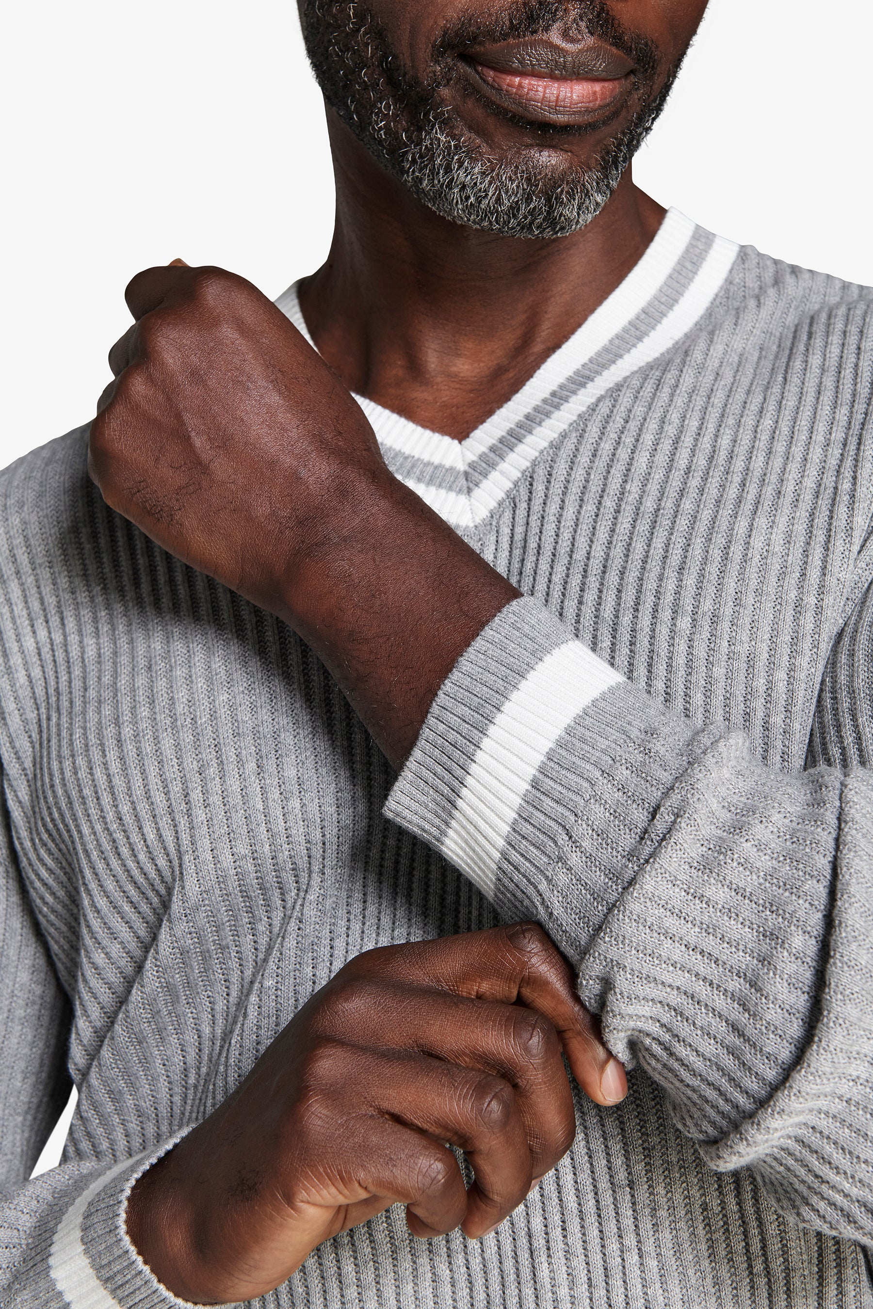 Maglia scollo a V grigia DNJ