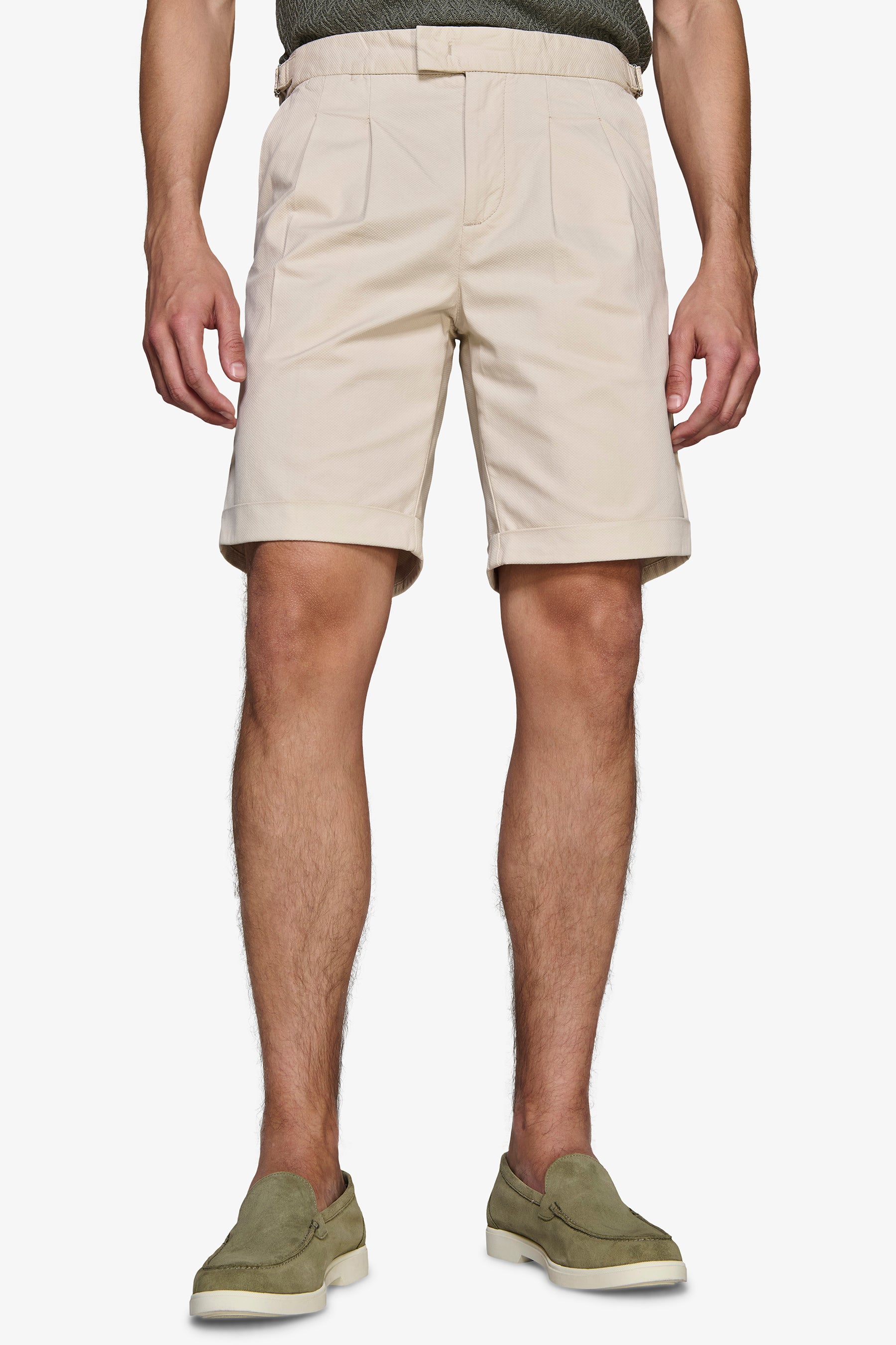Sand textured Bermuda shorts