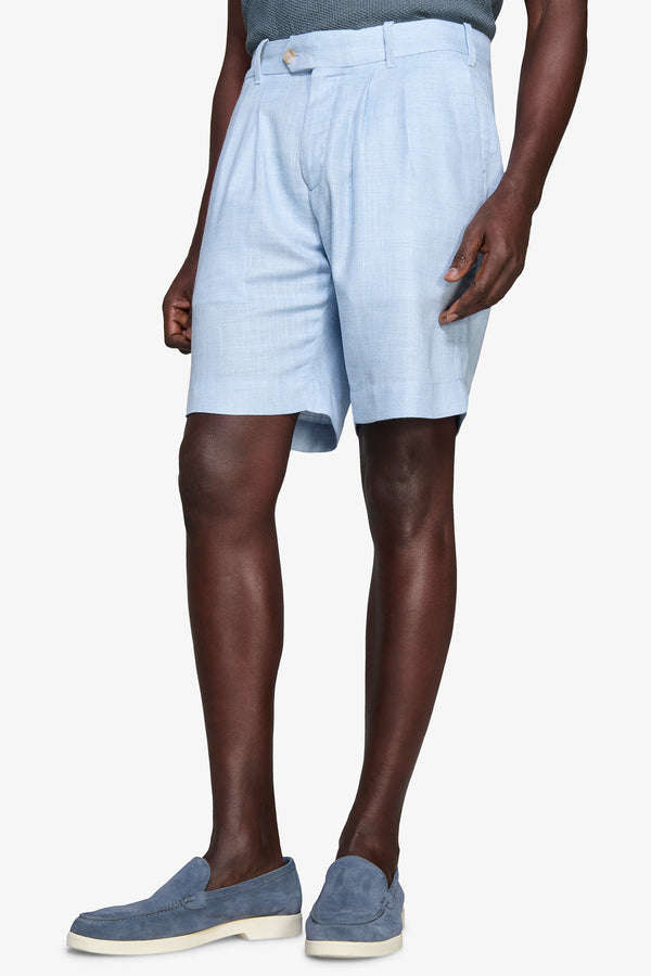 Light blue linen blend Bermuda shorts with pleats