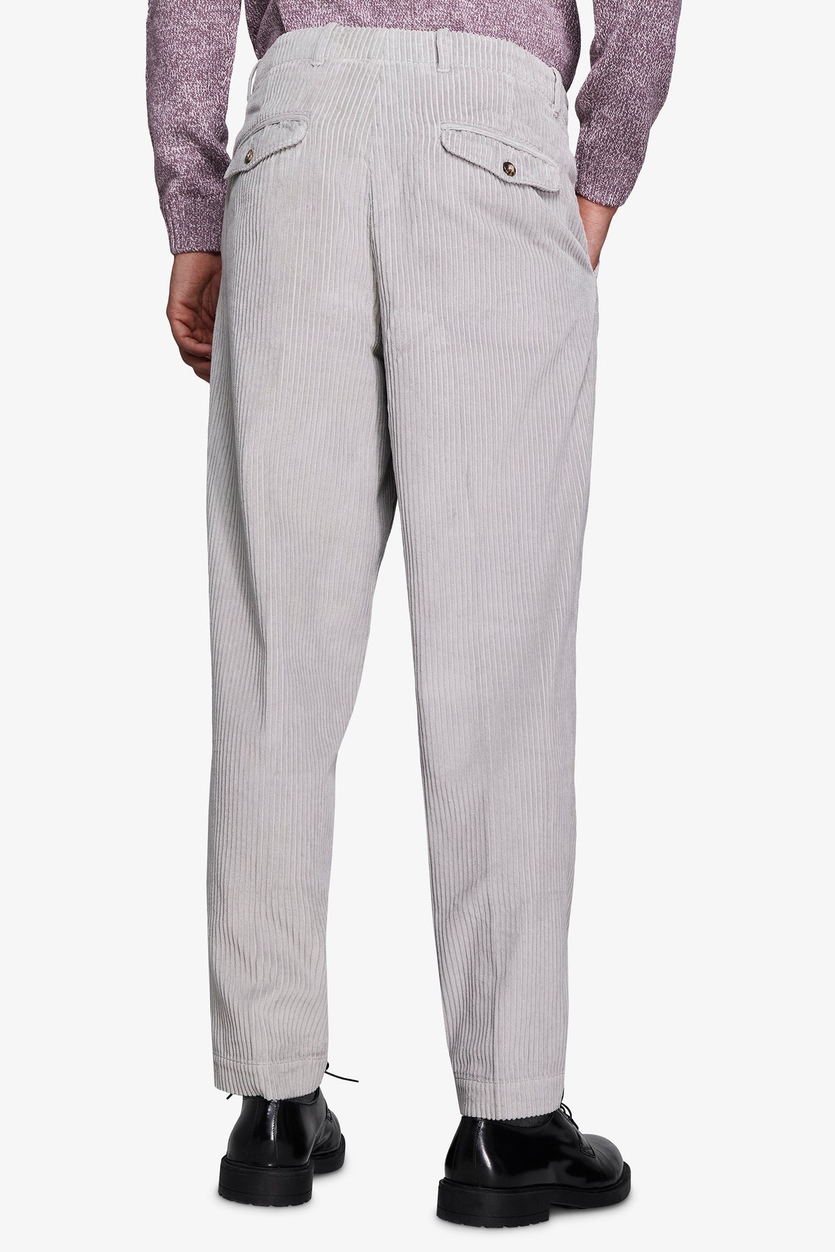 Samthose mit breitem Rippmuster DNJ in Grau