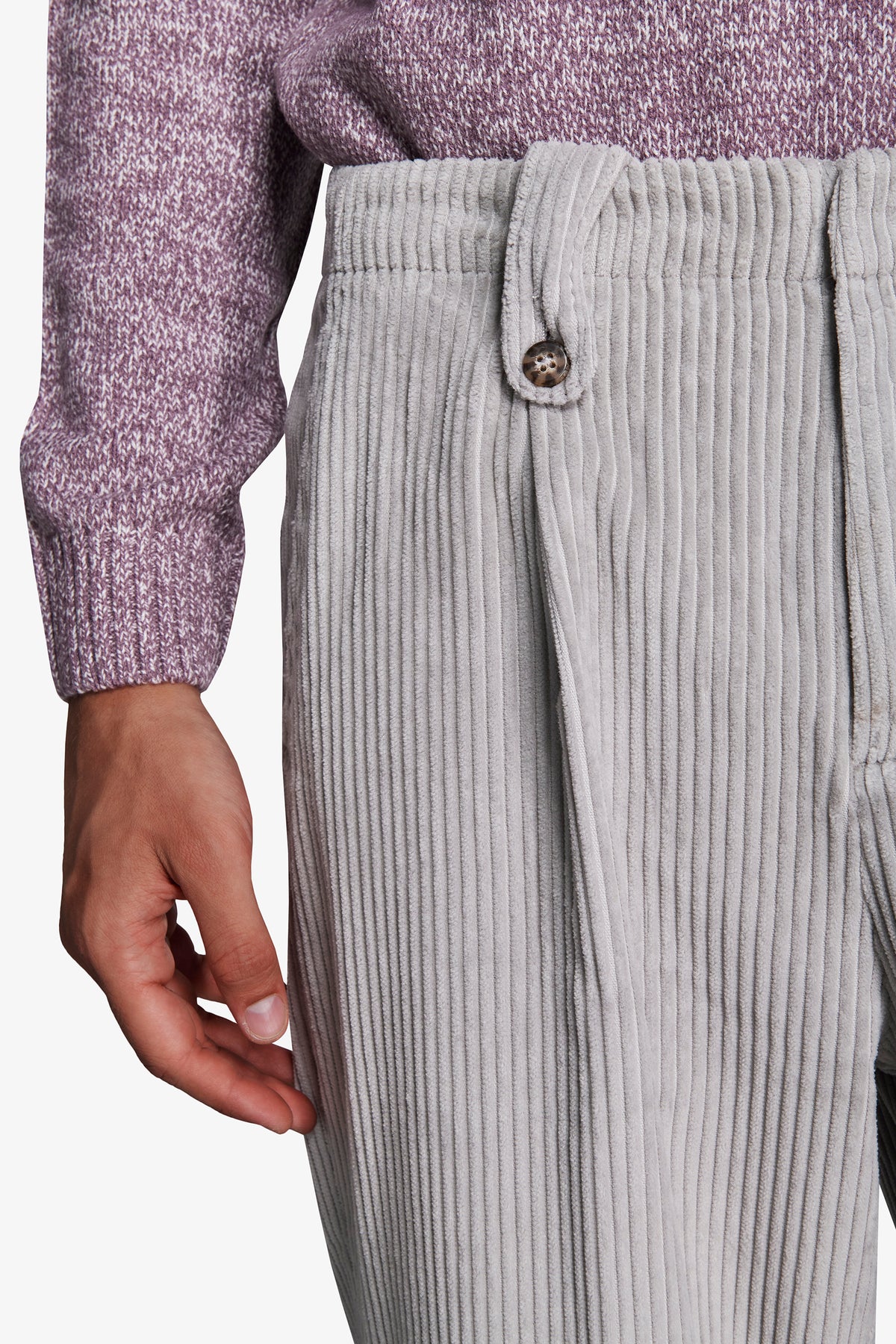 Samthose mit breitem Rippmuster DNJ in Grau